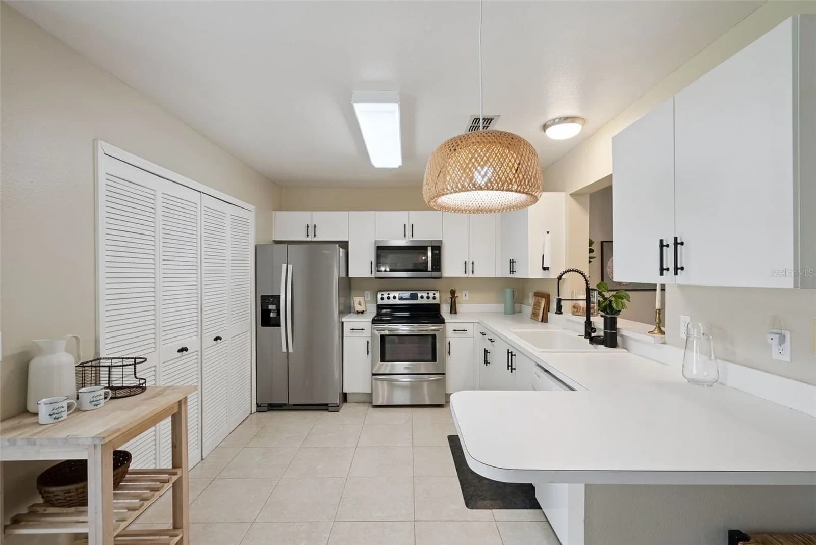 12192 SHADY SPRING 4
