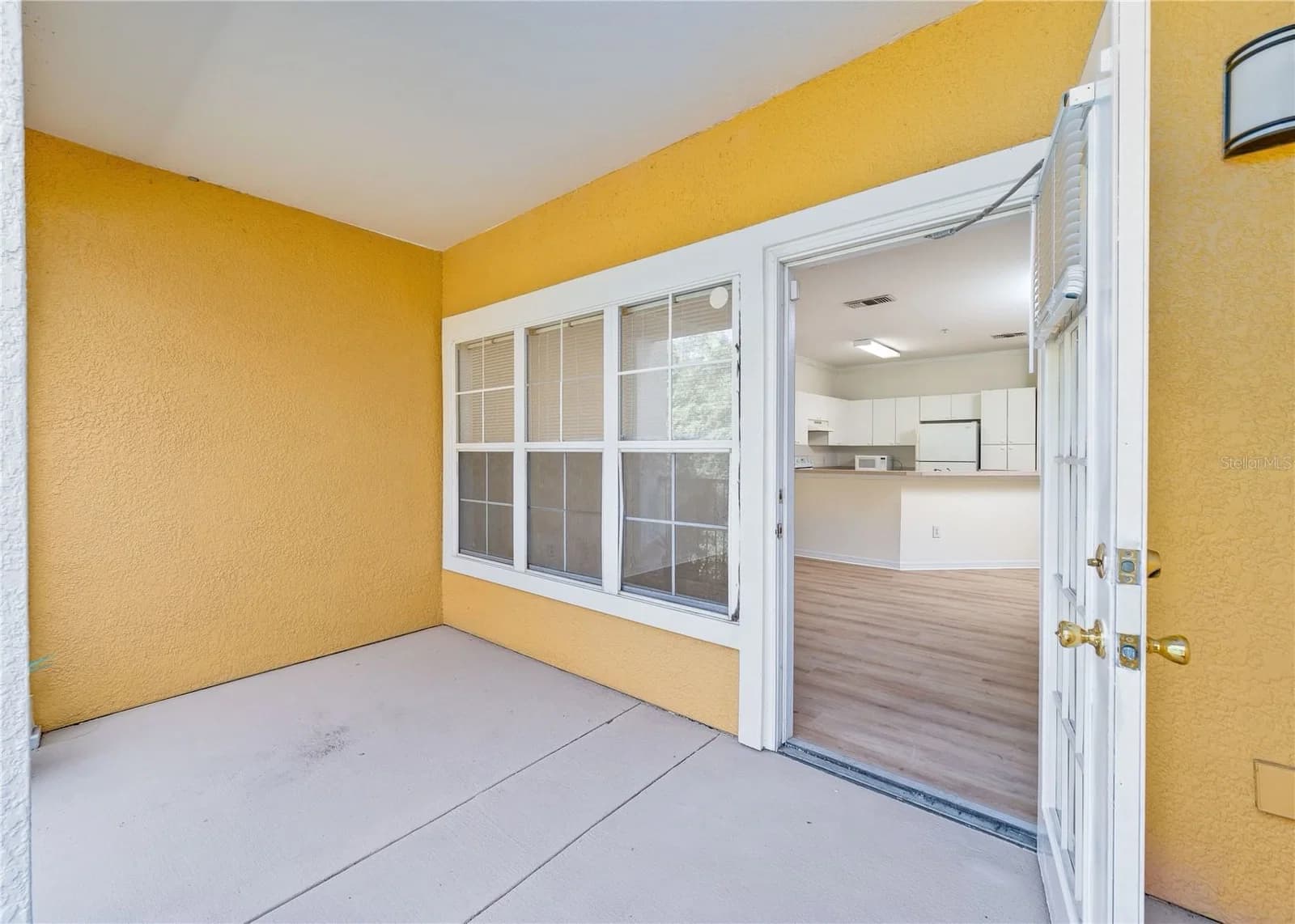 3593 CONROY 5