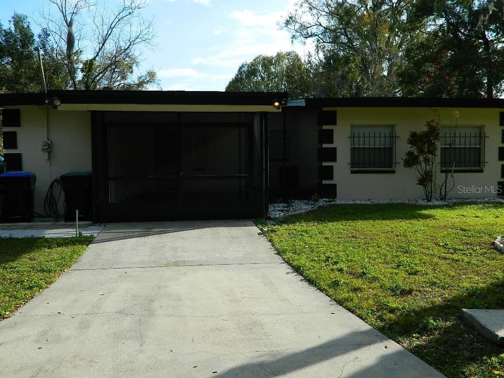 944 KENSINGTON 2