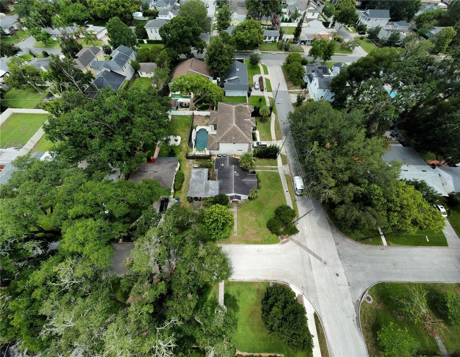 2942 HELEN Avenue, Orlando, FL 32804
