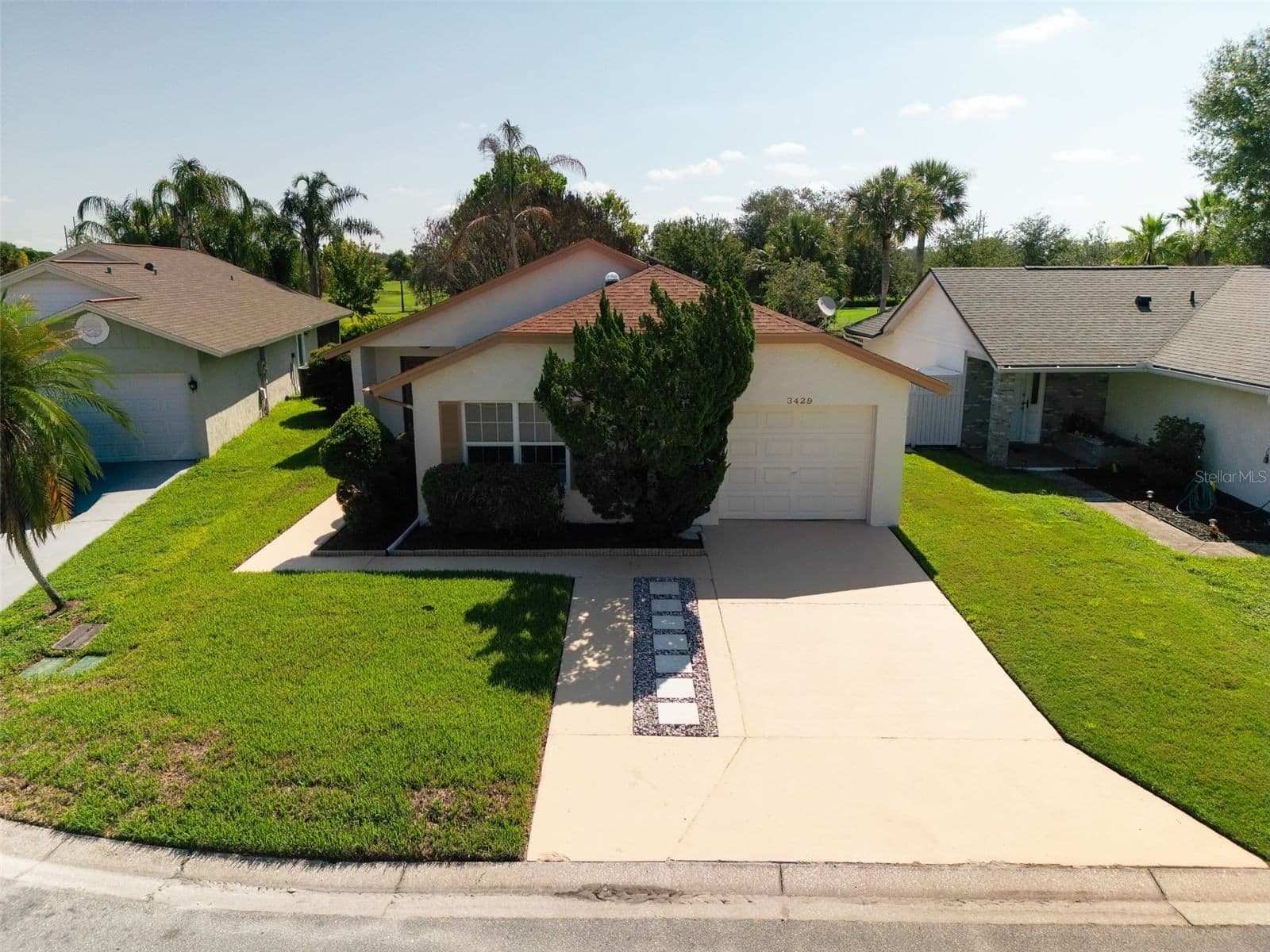 3429 PINEBROOK 2