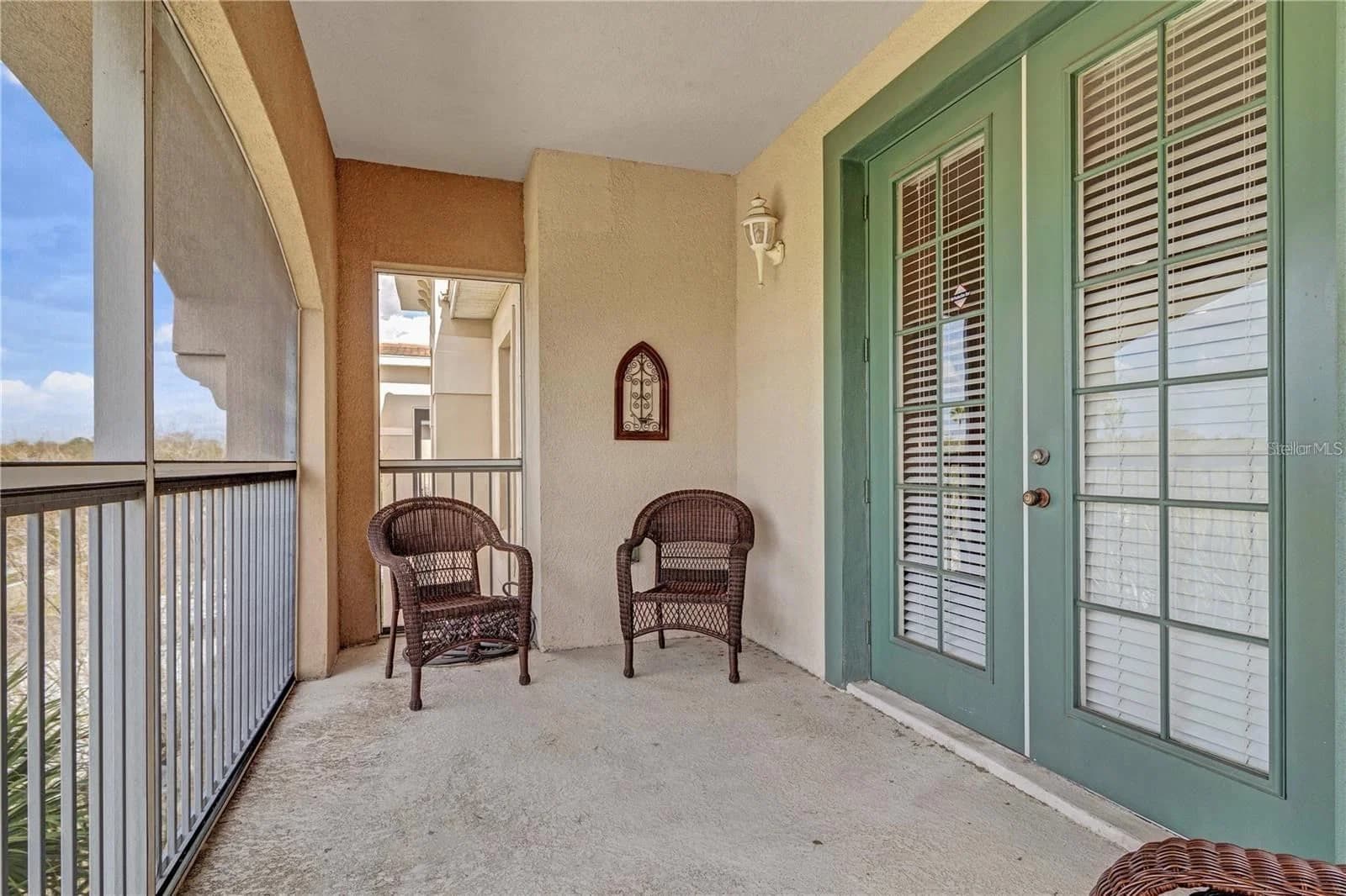 3351 WHITESTONE 4