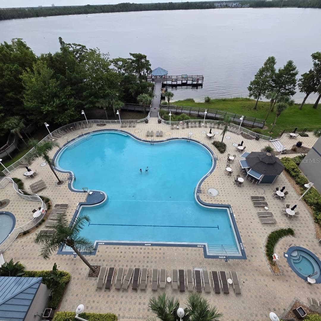 13415 BLUE HERON BEACH 2