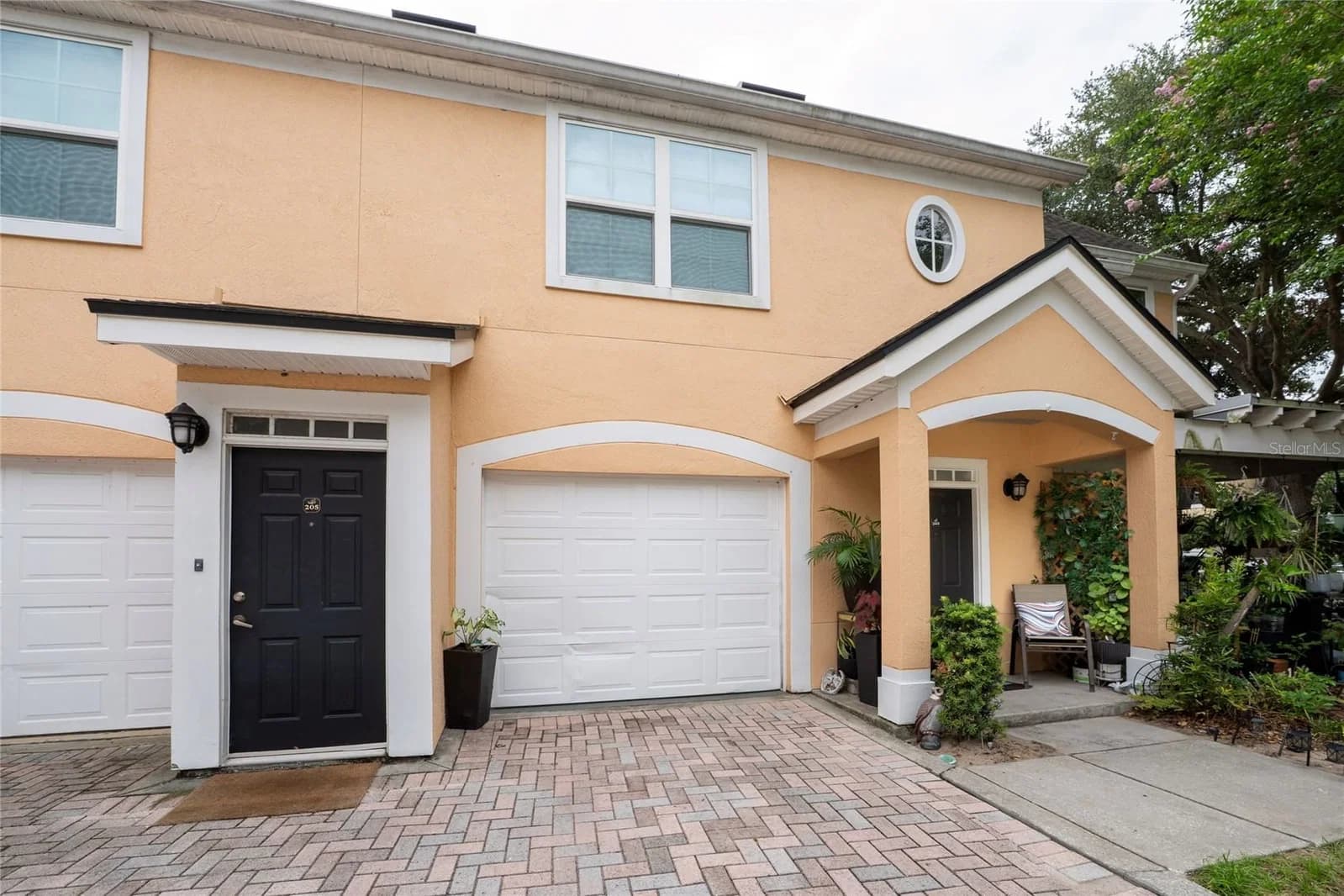3432 WESTCHESTER SQUARE 2