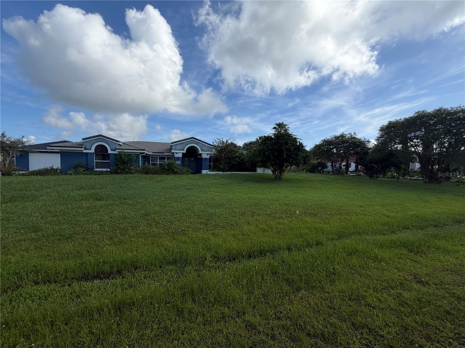 2749 STEWART 4