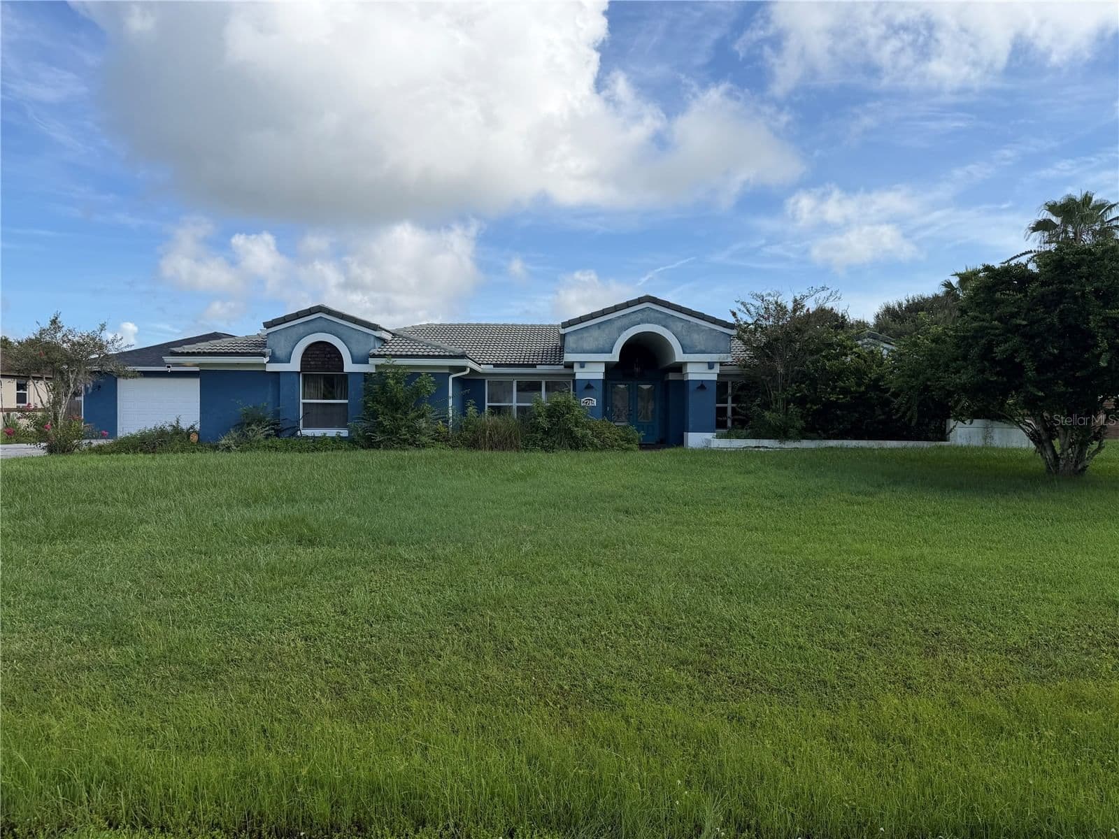 2749 STEWART 5