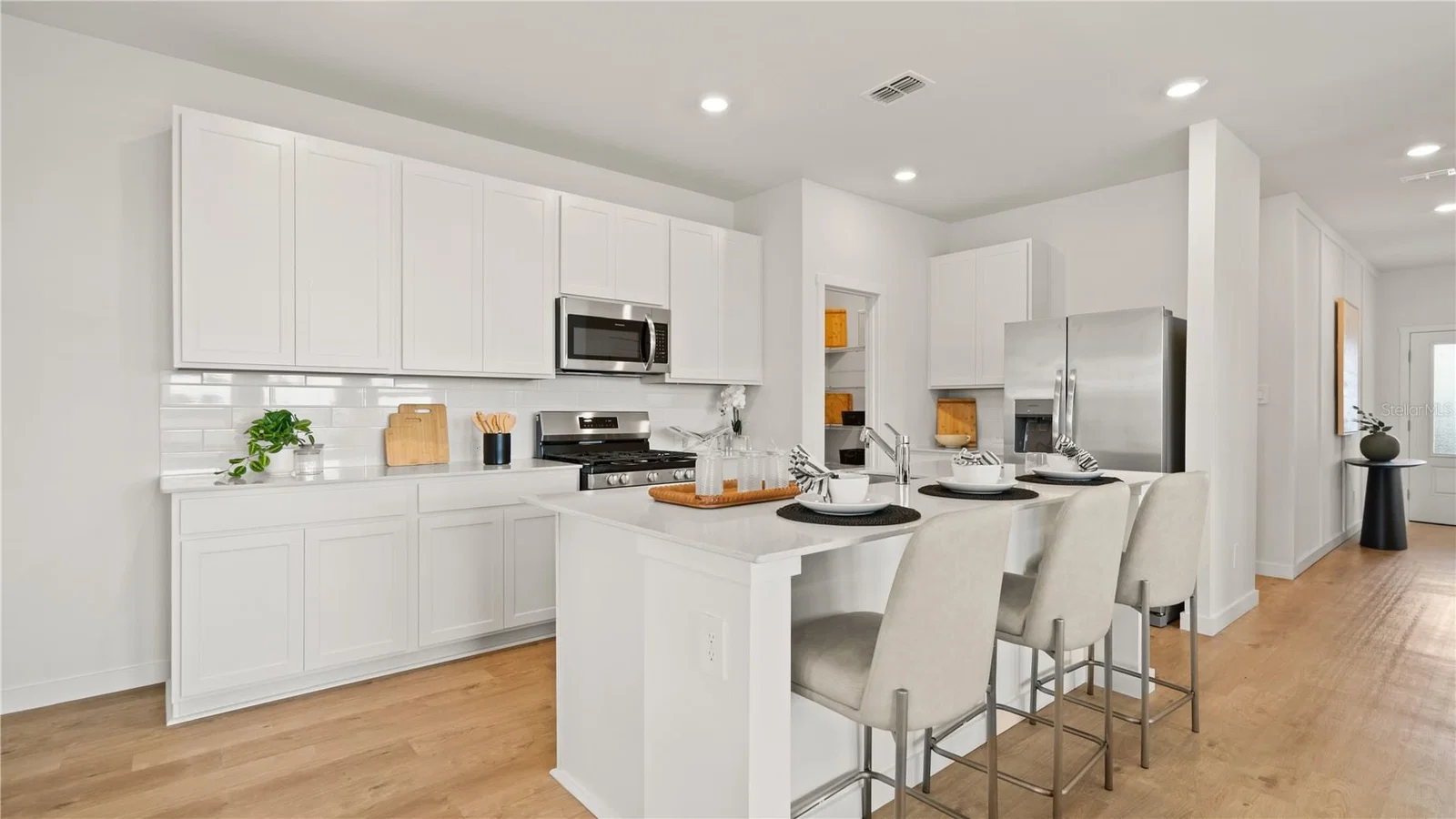 4136 EASTMINSTER 2