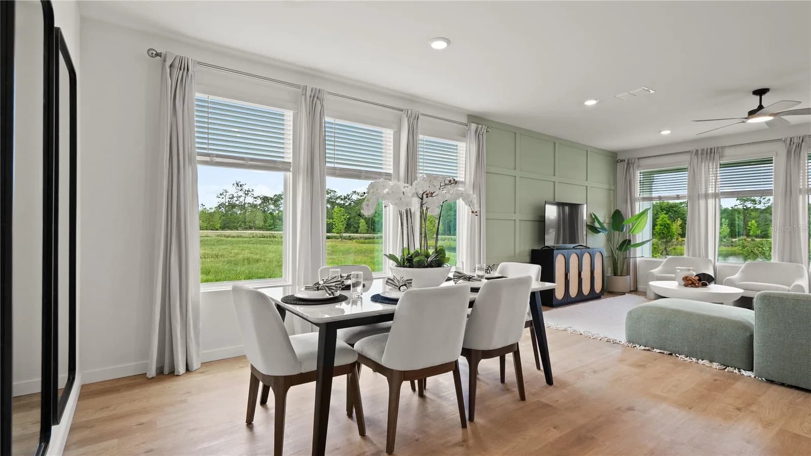 4136 EASTMINSTER 3