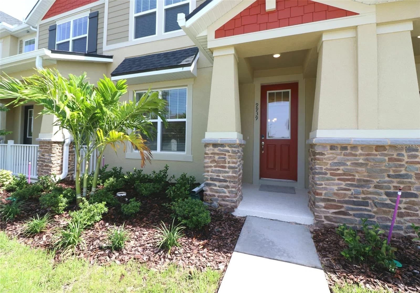 9939 RANDAL WALK 2