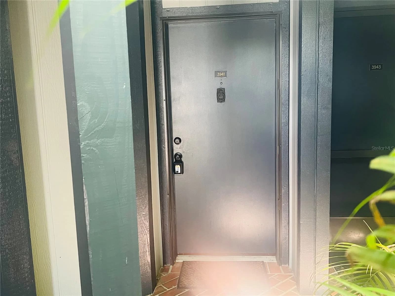 3941 ATRIUM 2