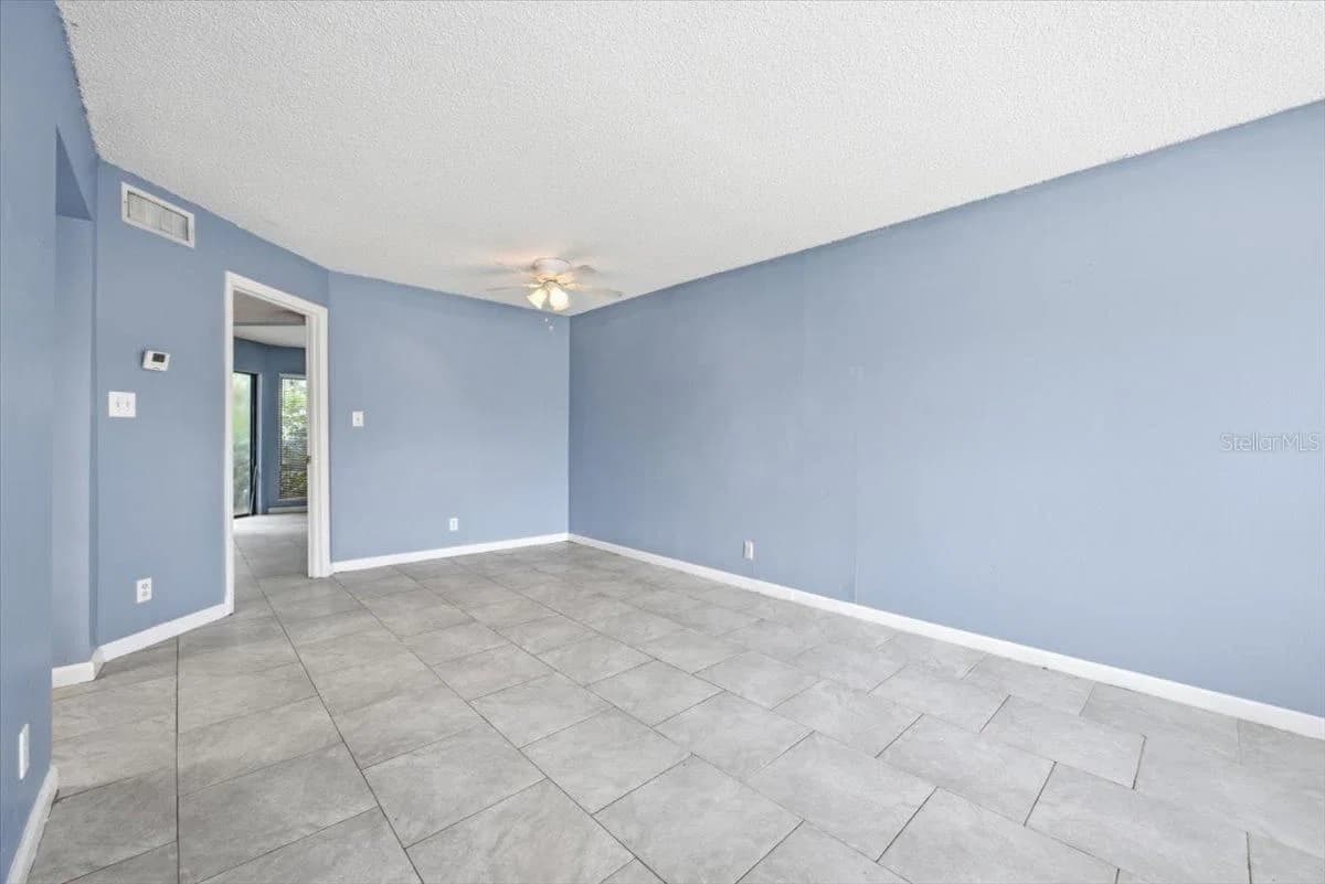 2628 LEMON TREE 3
