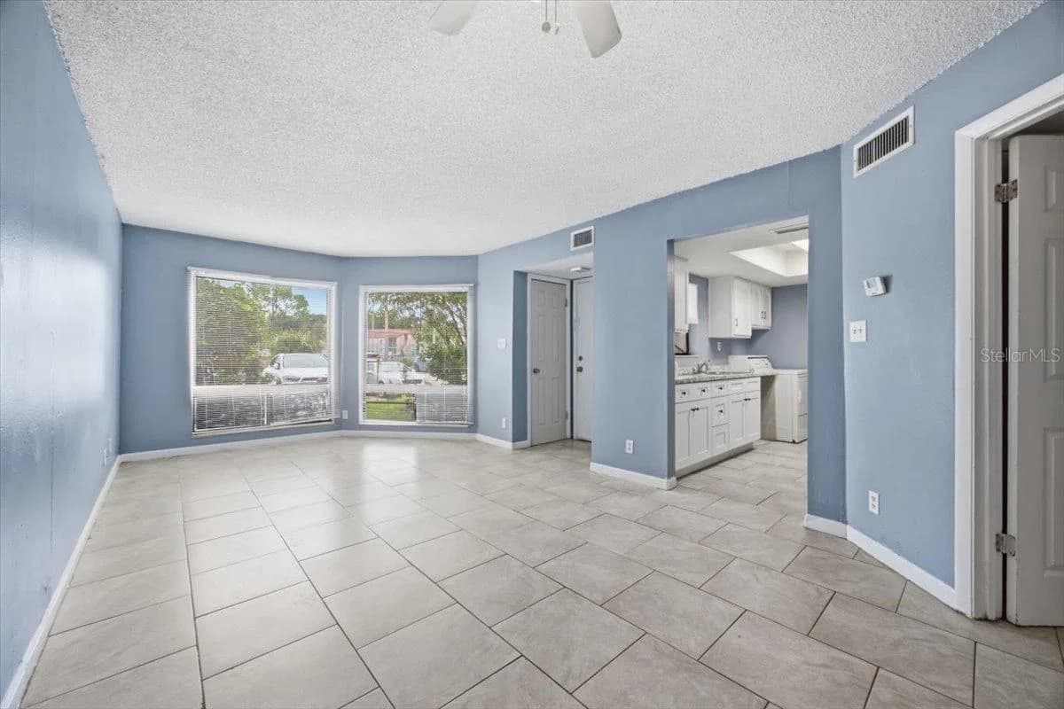 2628 LEMON TREE 4