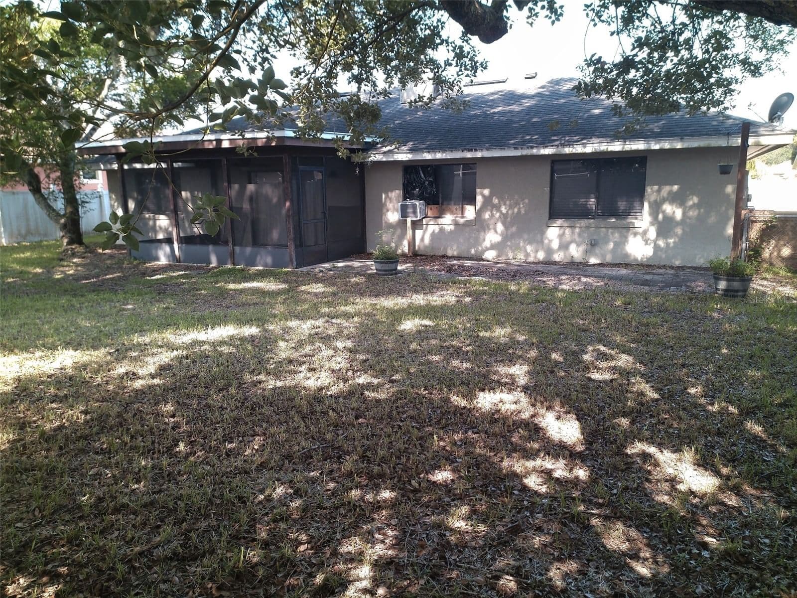 2419 AMBERLY 3