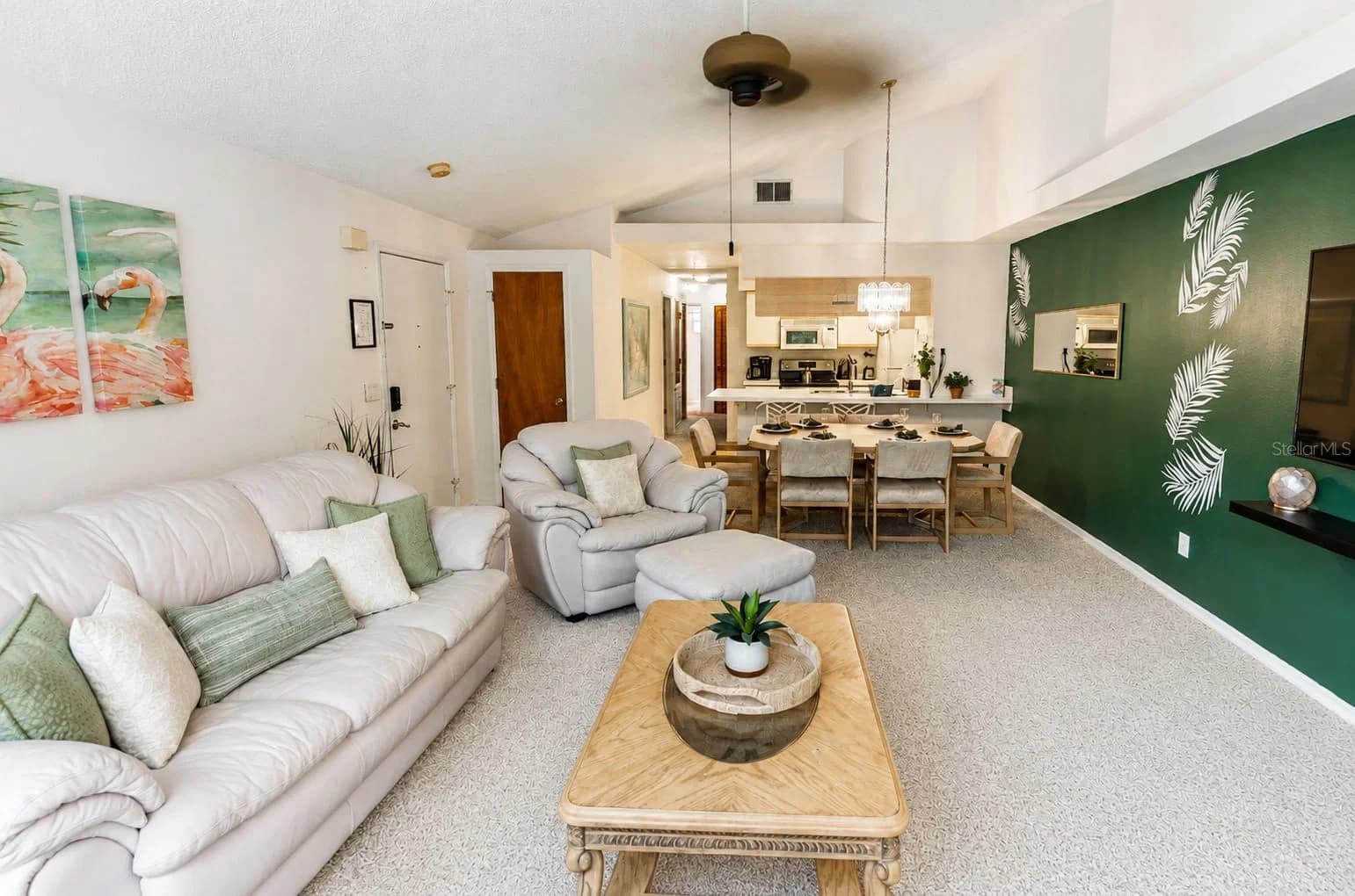 2440 SWEETWATER CLUB 4