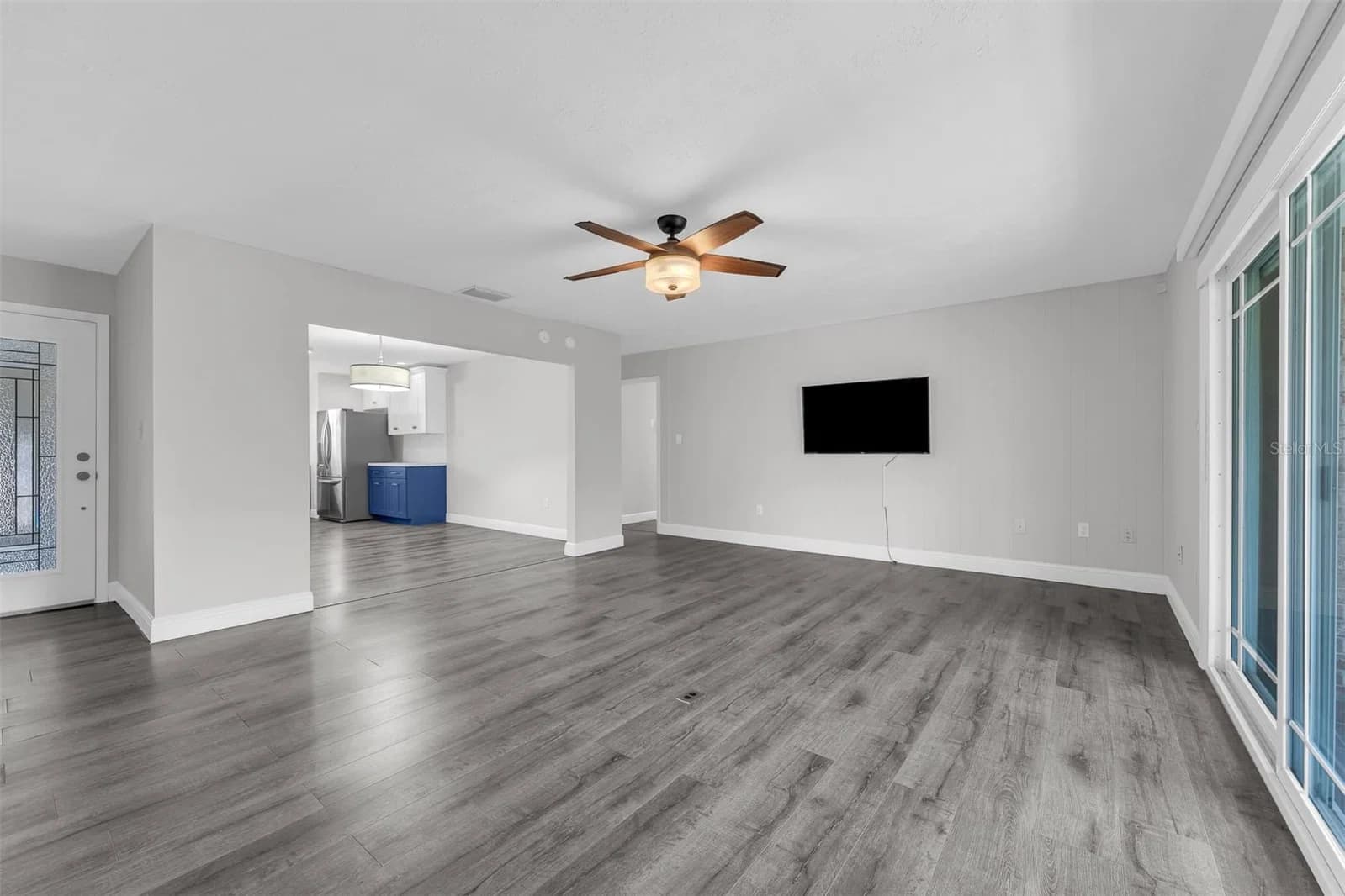 4214 LAKE UNDERHILL 5