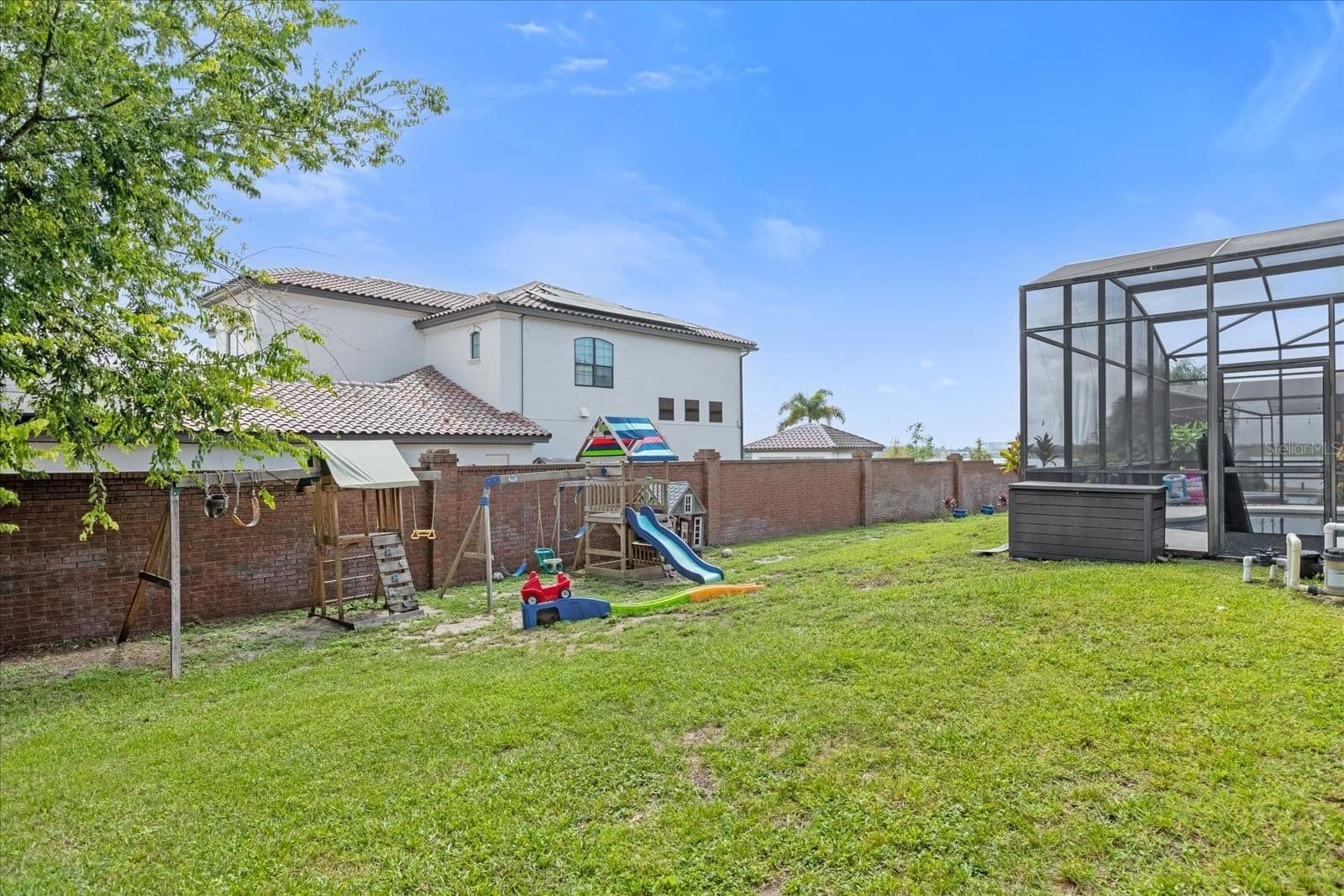 10175 COVE LAKE 4