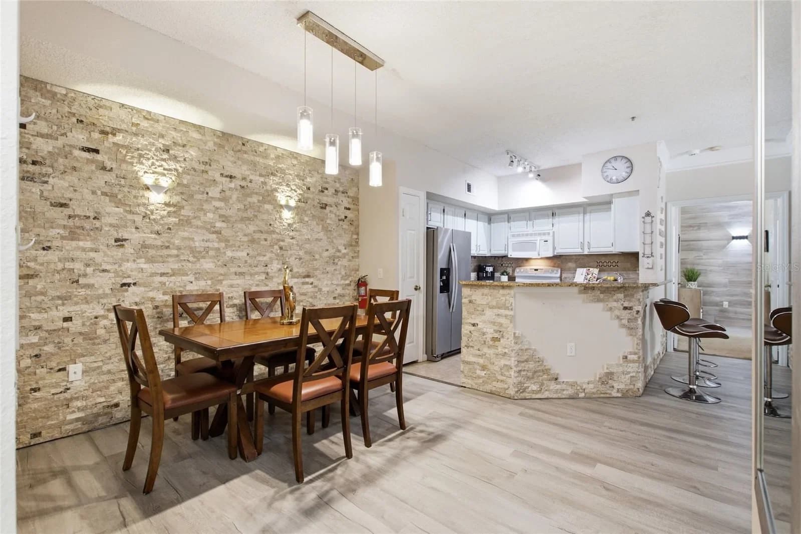 13037 MULBERRY PARK 2