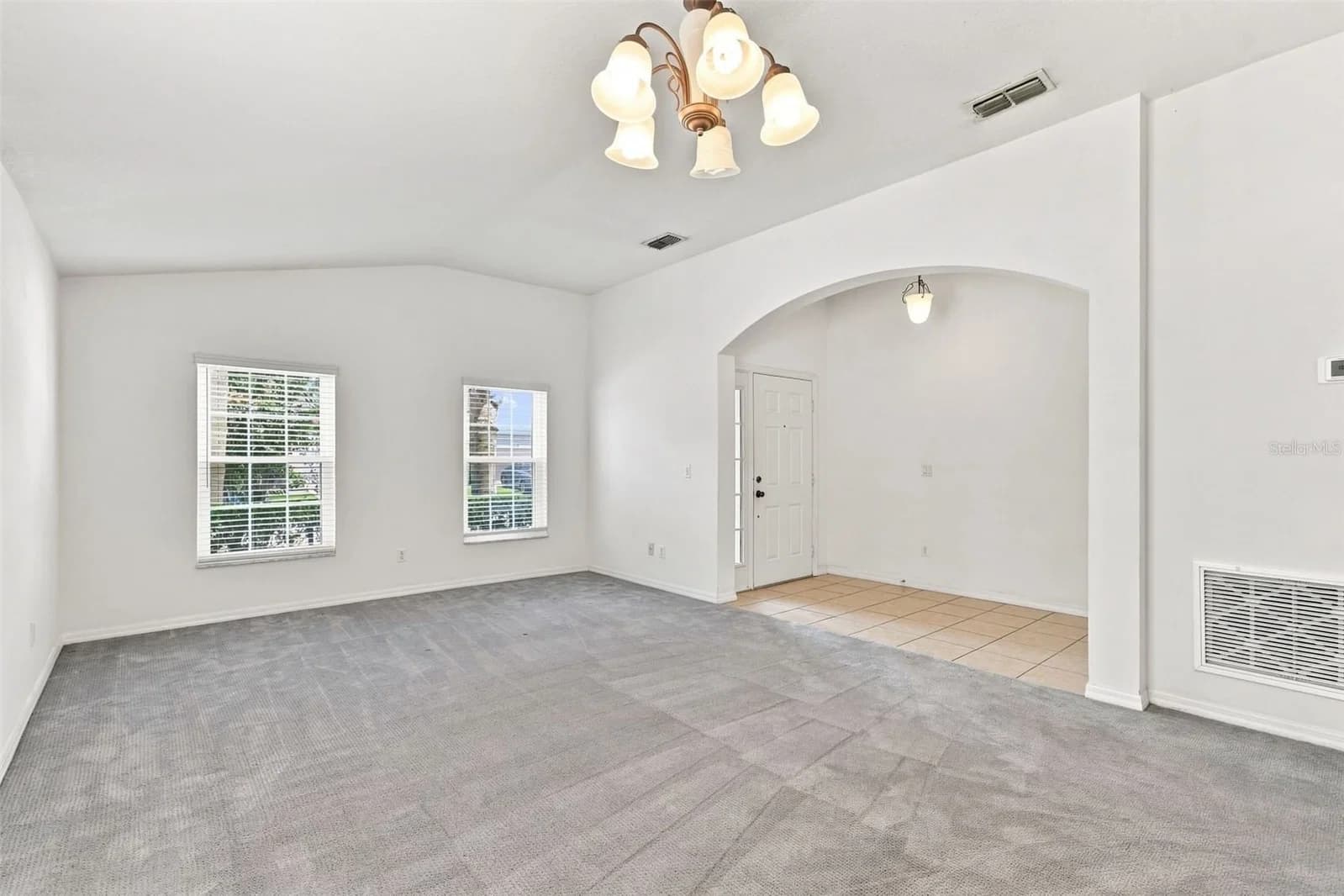 1174 BEECH GROVE 3