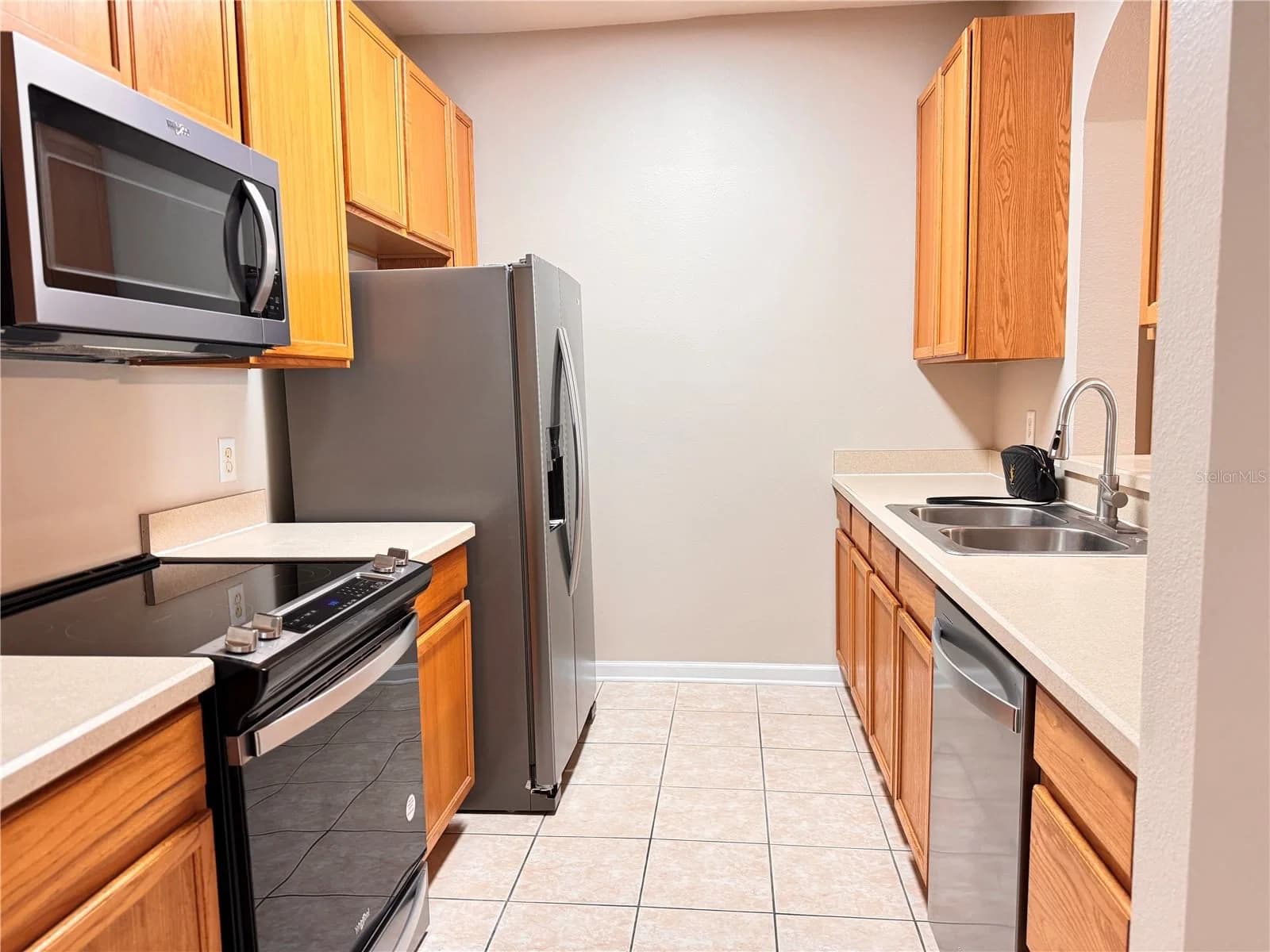 6214 STEVENSON 2