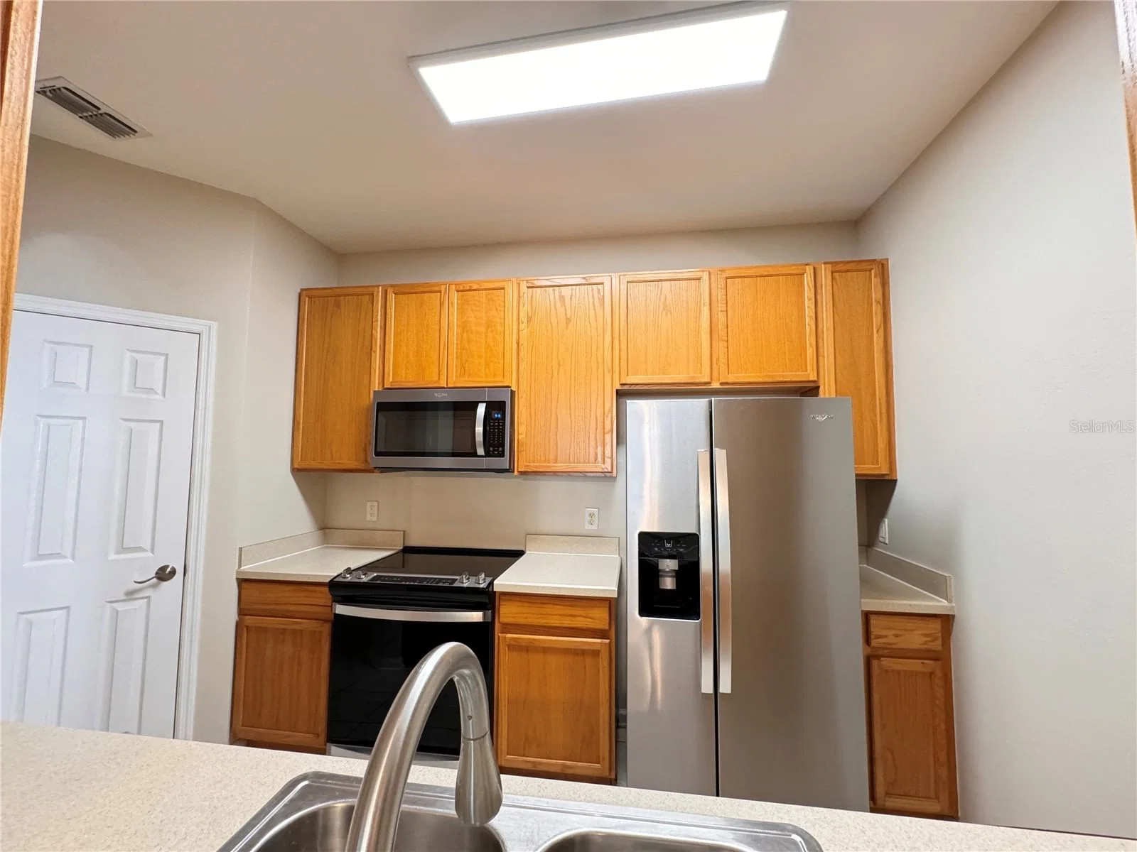 6214 STEVENSON 3