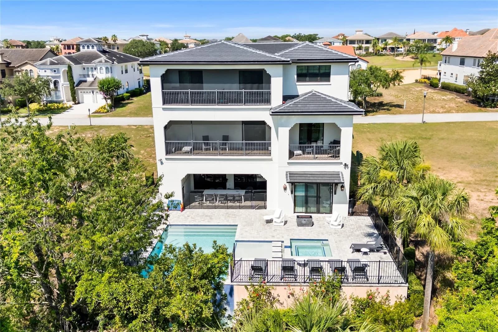 550 MUIRFIELD 5