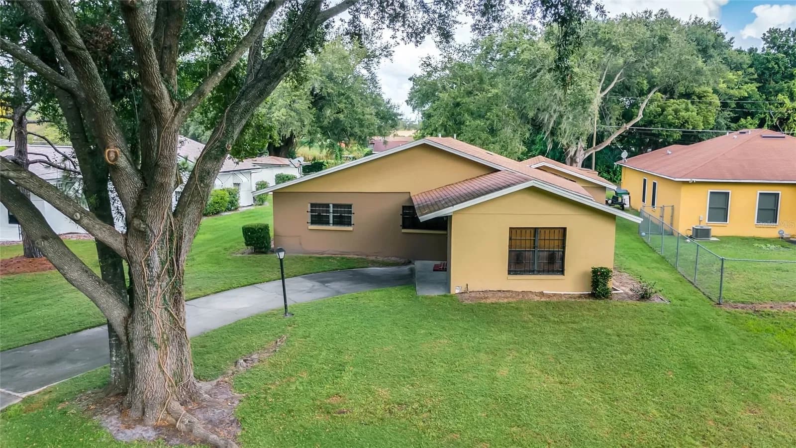 209 BAYSHORE 3