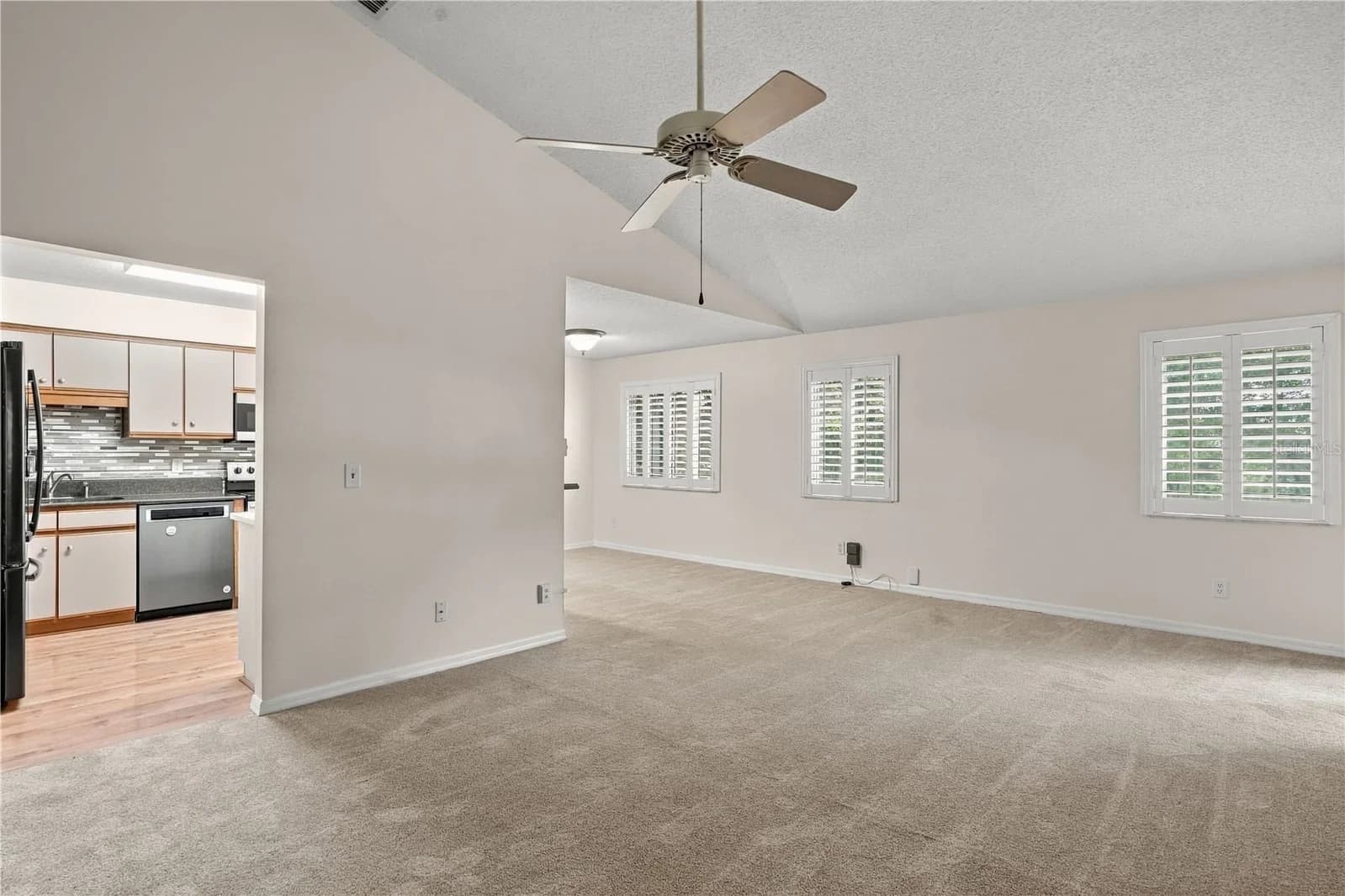 4801 COACHMANS DR Drive #3 4