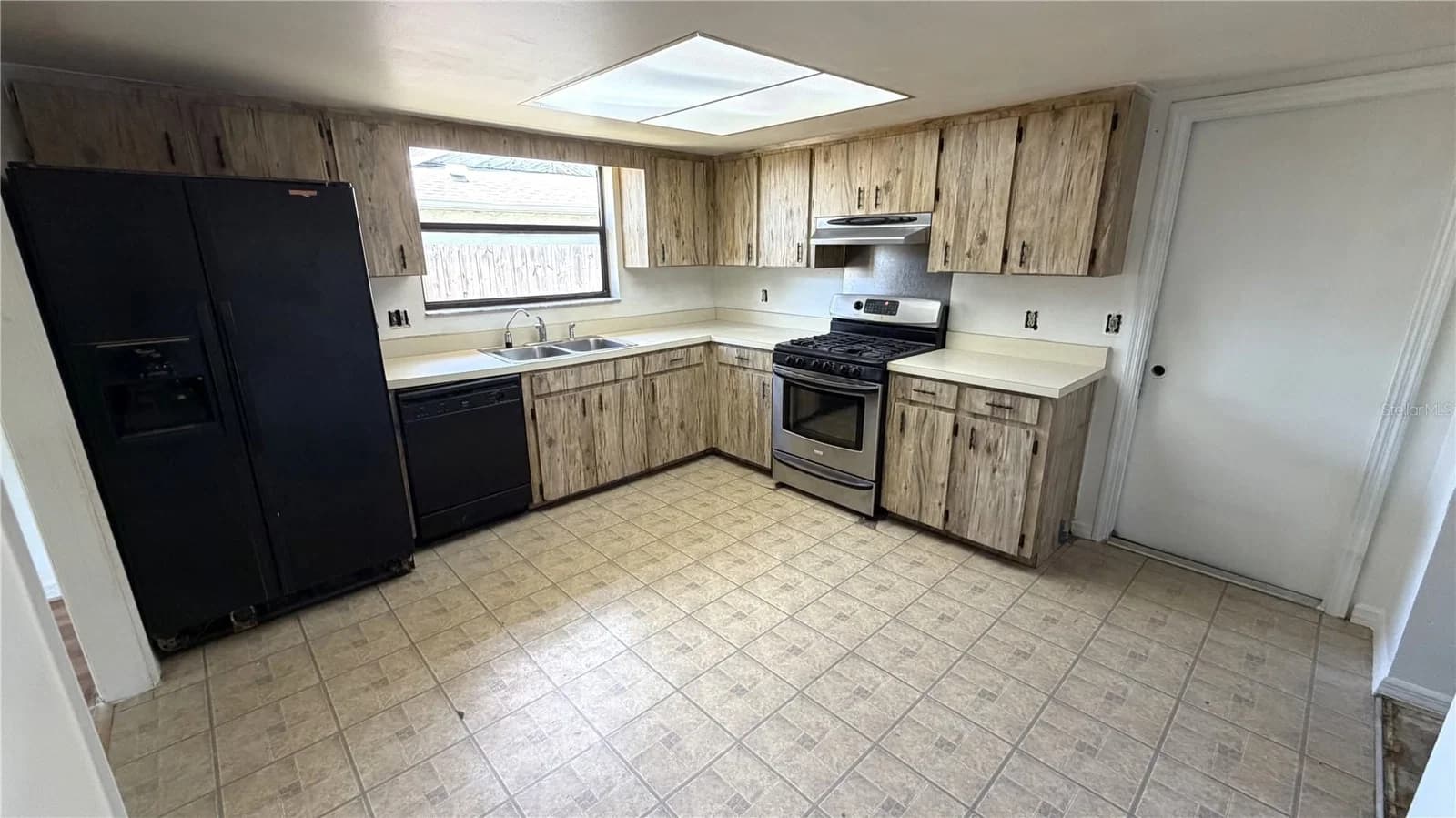 7420 BURNWAY 4