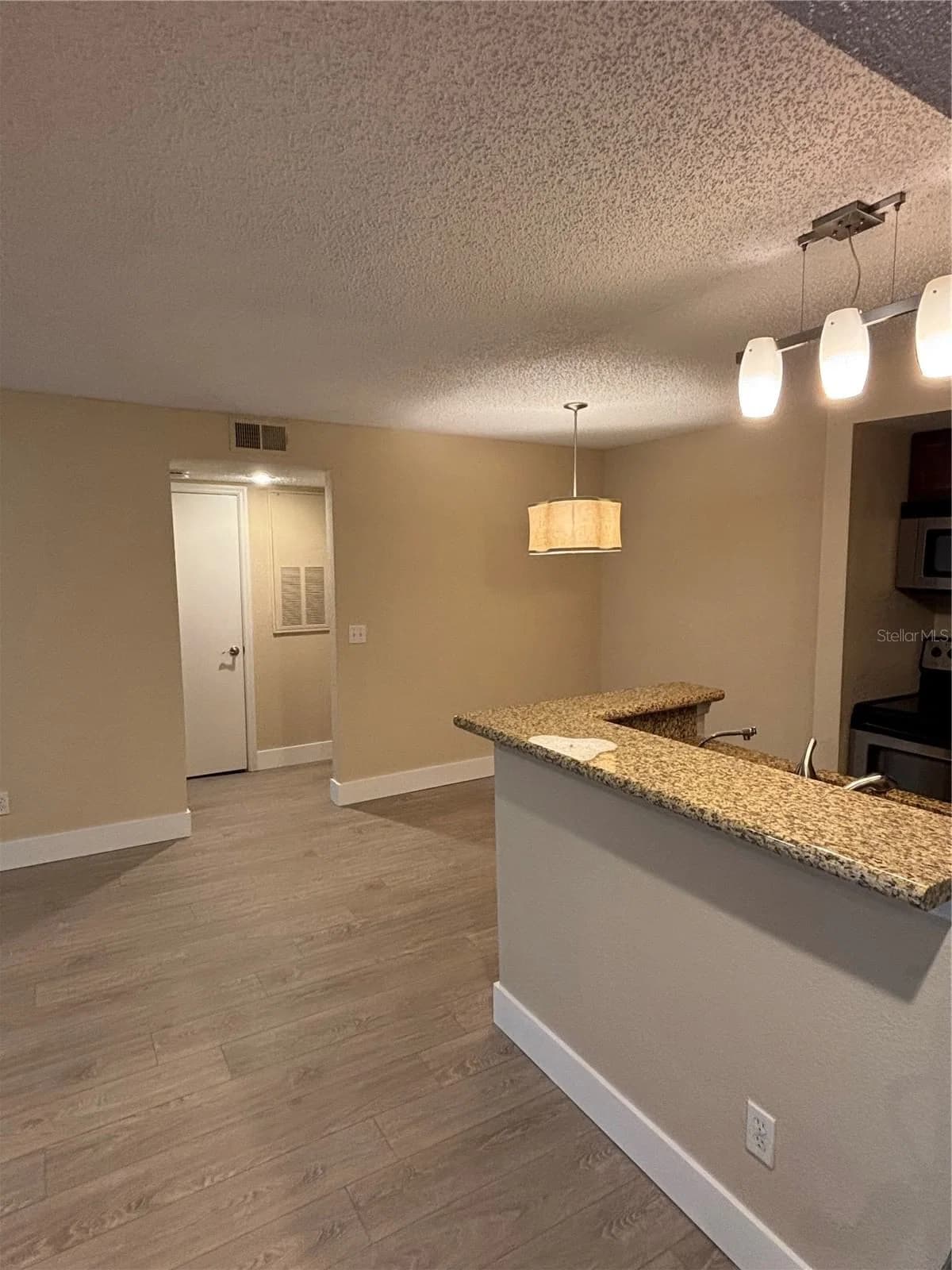 5124 CONROY 5