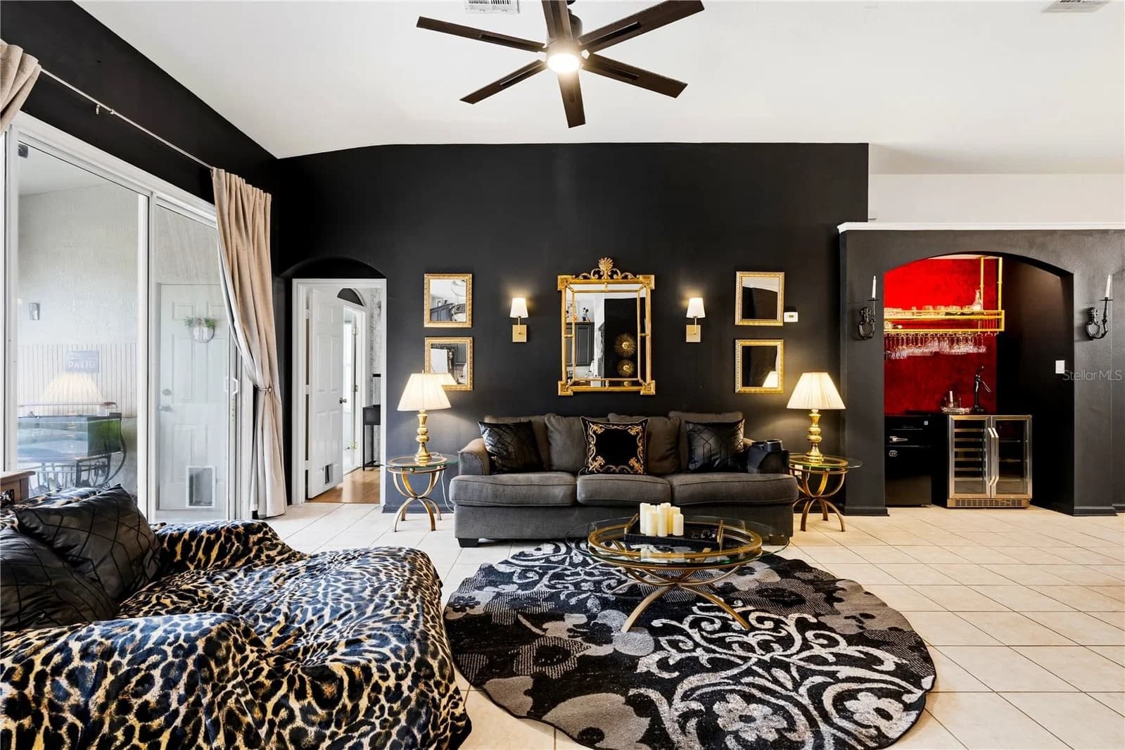 8066 KING PALM 4