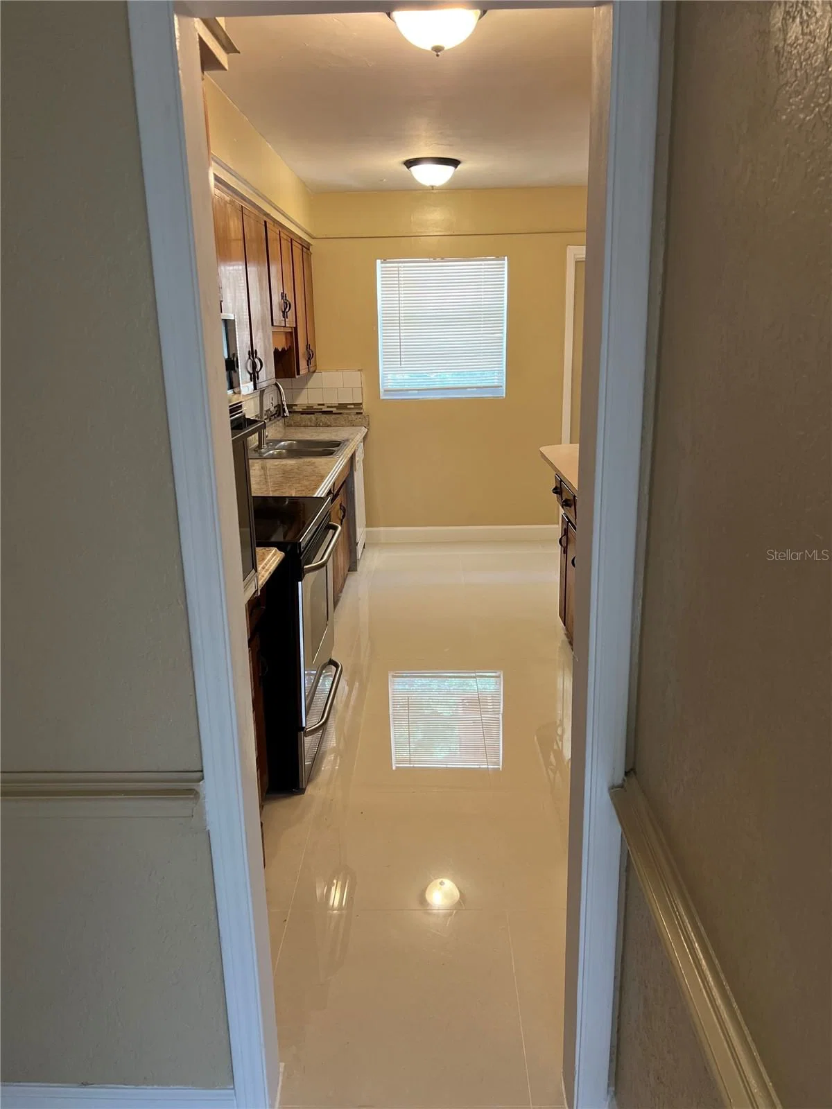 5847 HARRINGTON 2