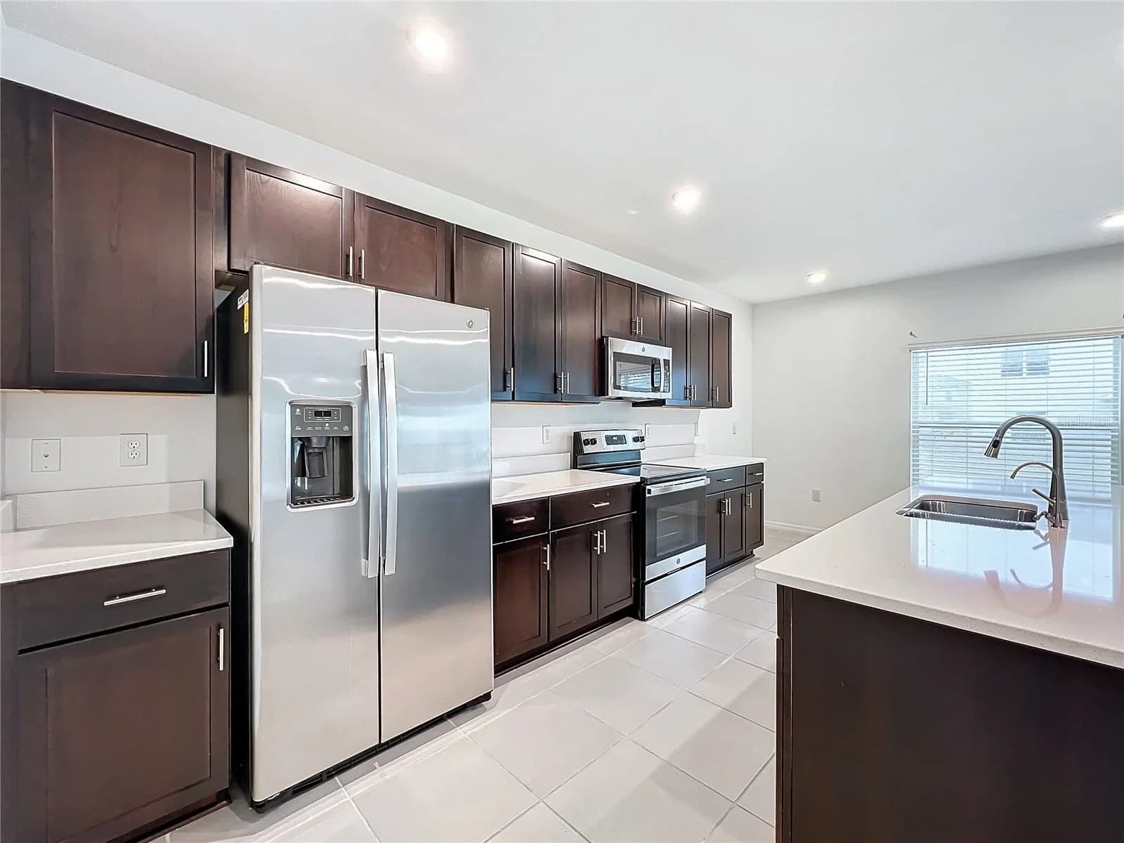 5627 COSTA BLANCA WAY 3
