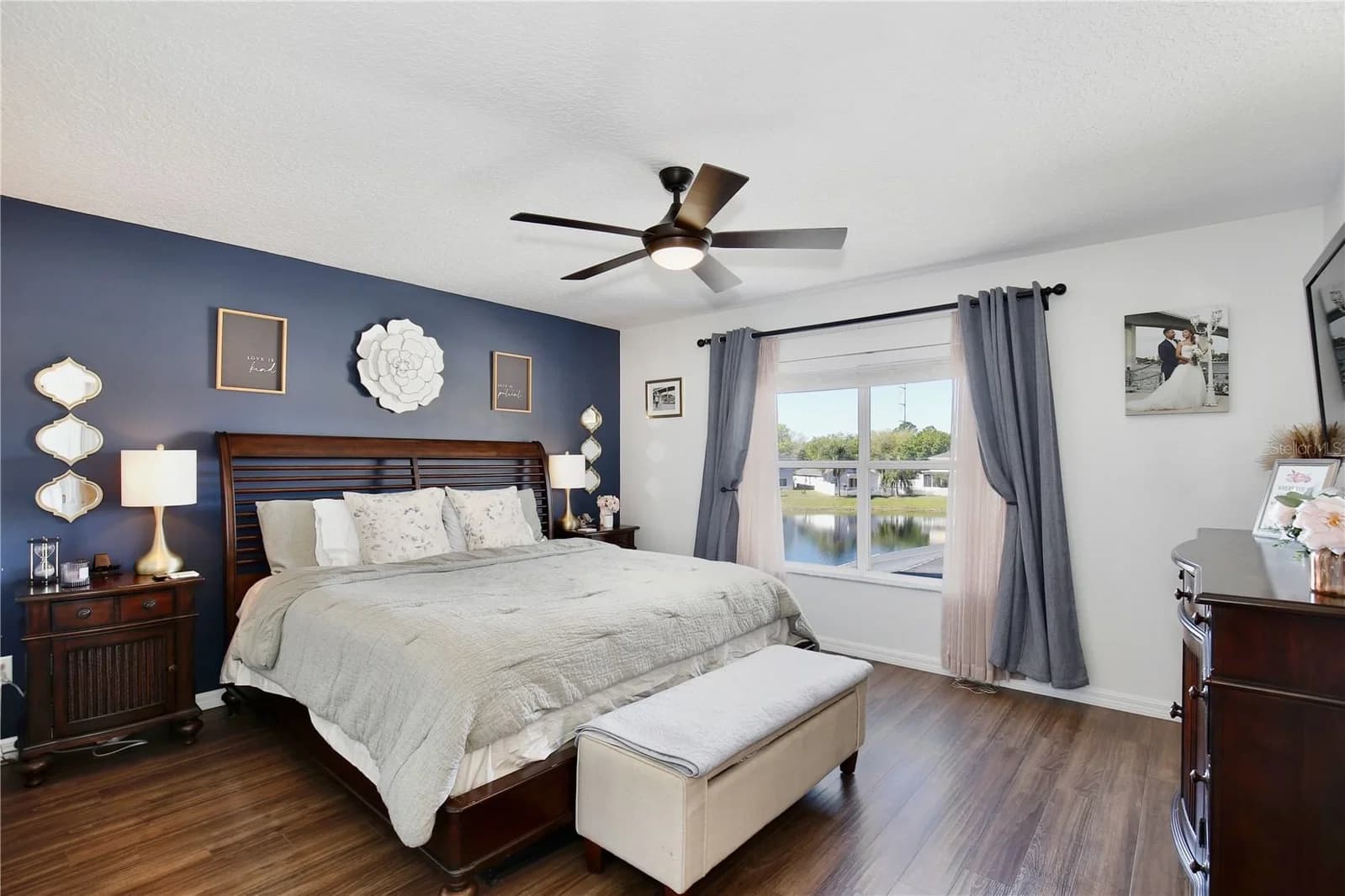 2115 HEATHWOOD 4