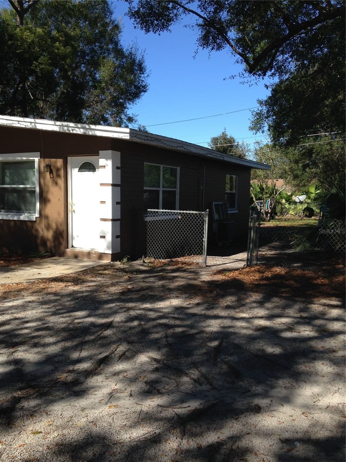 2605 PEMBROOK 2