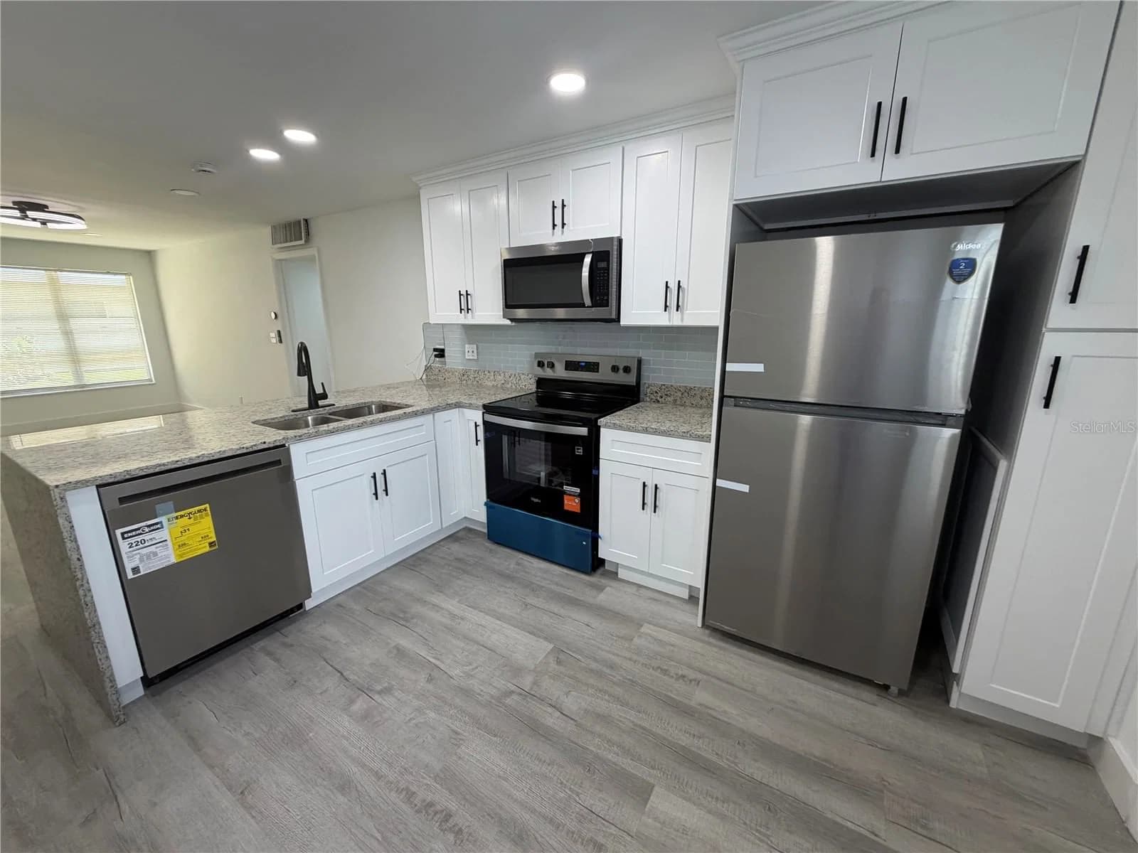 4328 EDGEWATER 2