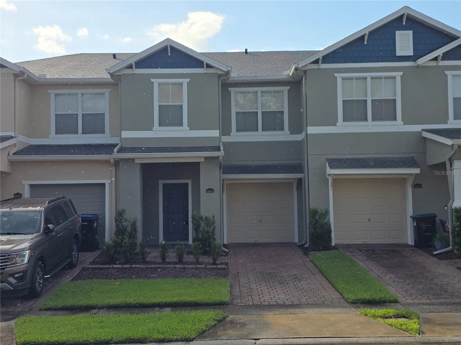 16661 CEDAR CREST 2