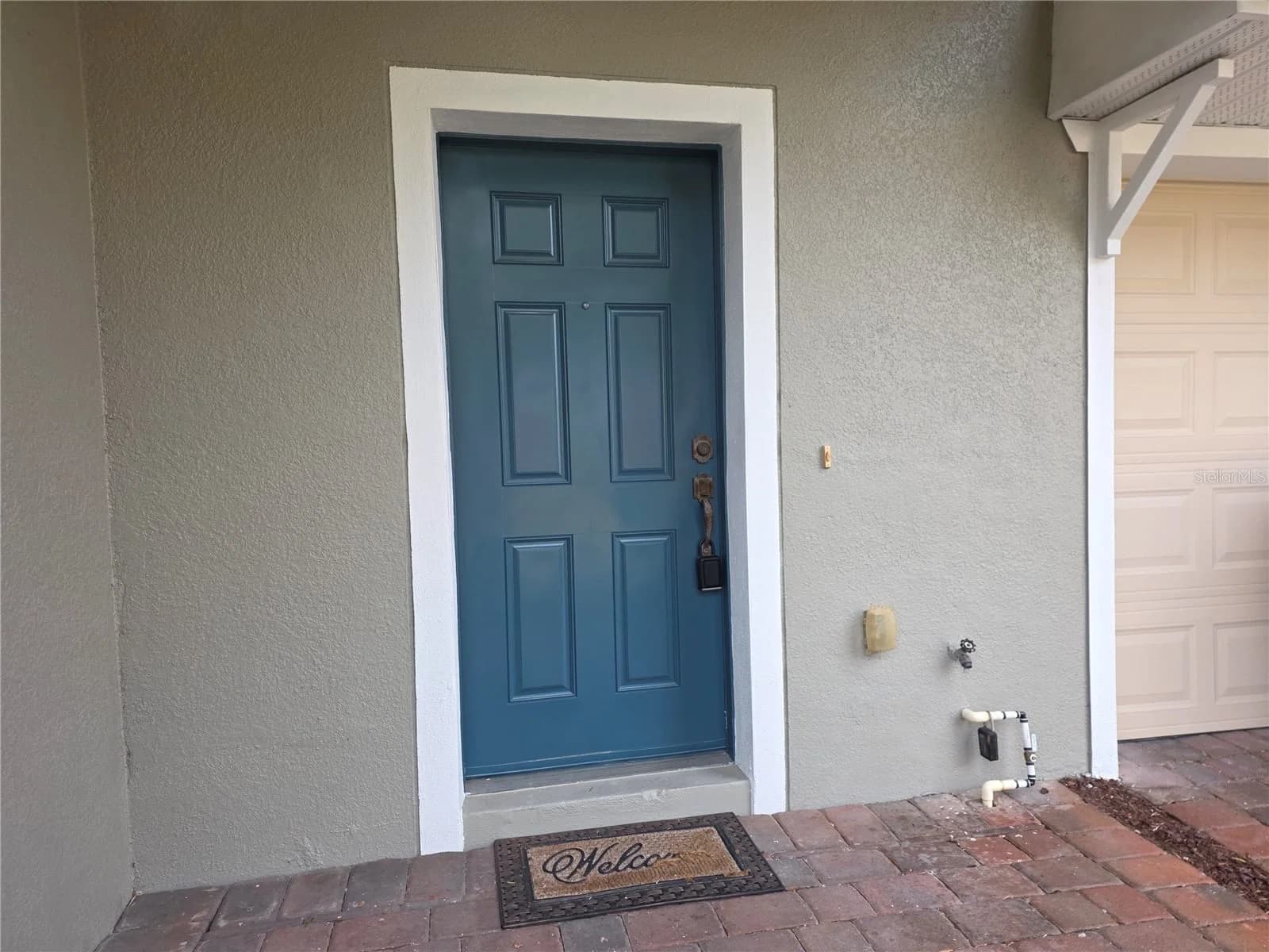 16661 CEDAR CREST 3