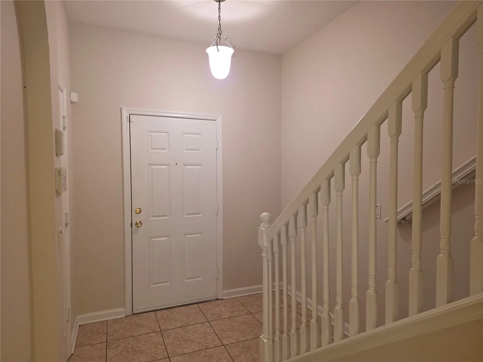16661 CEDAR CREST 5