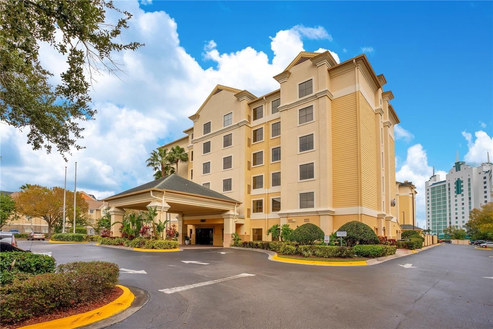 7601 CANADA Avenue #630, Orlando, FL 32819 3