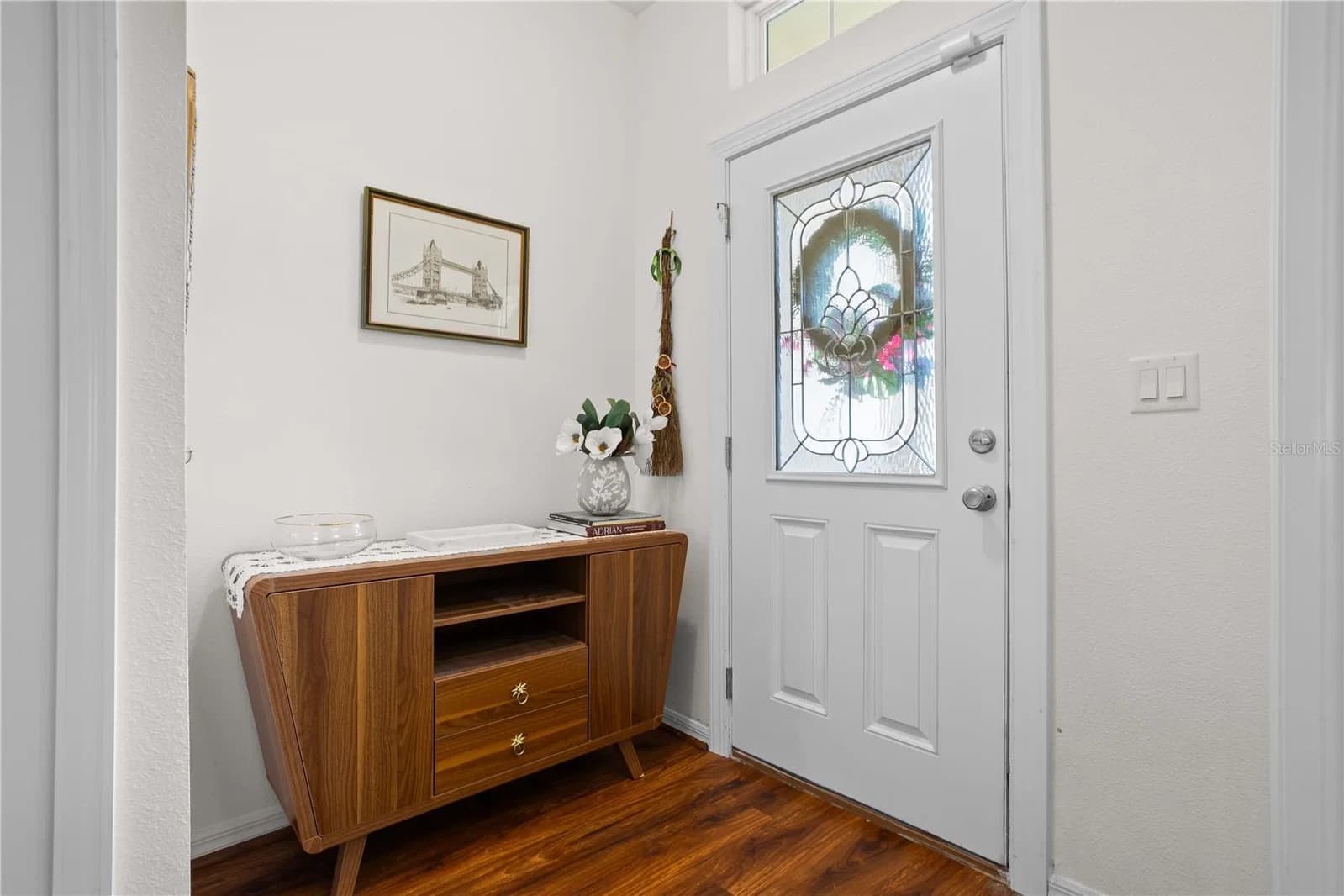 2916 MOONSTONE 2