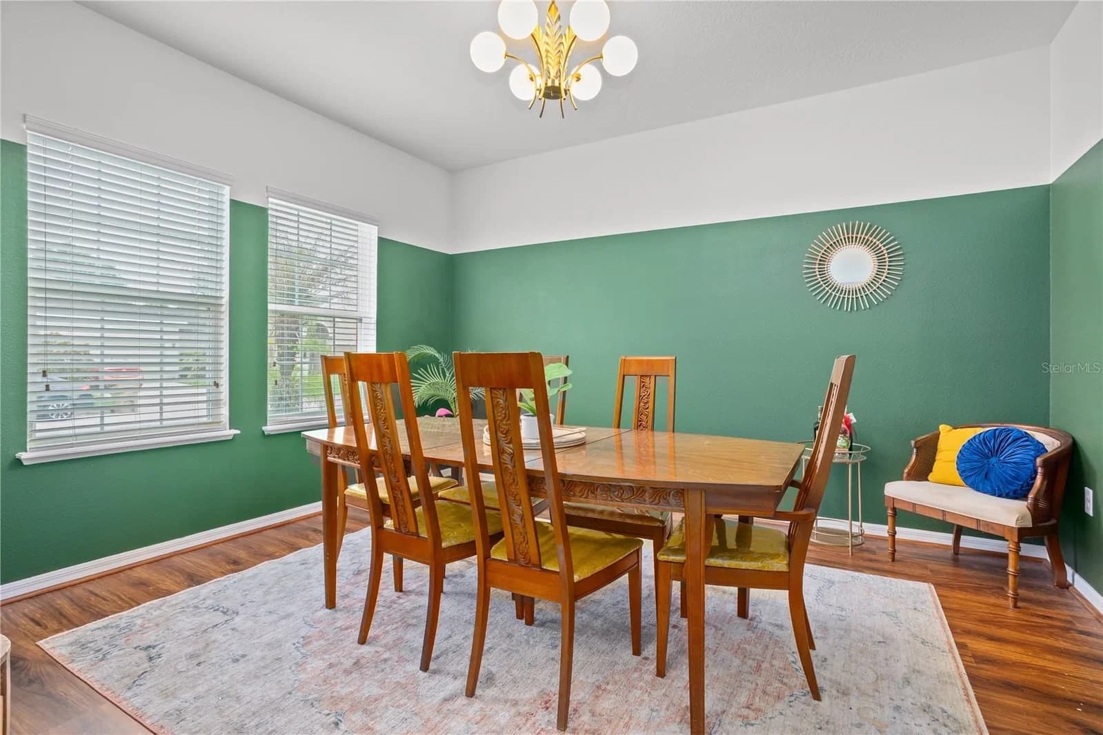 2916 MOONSTONE 3