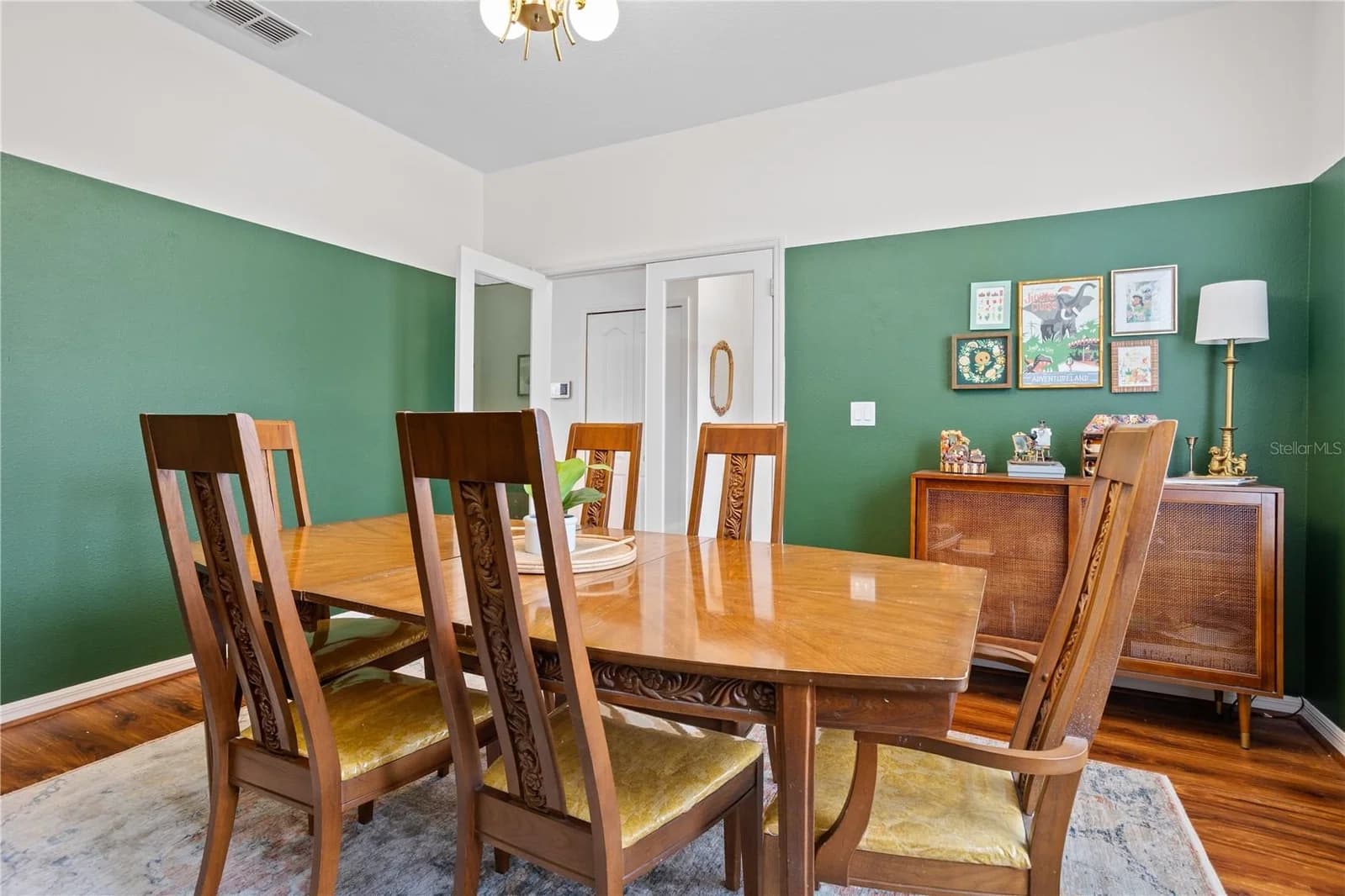 2916 MOONSTONE 4