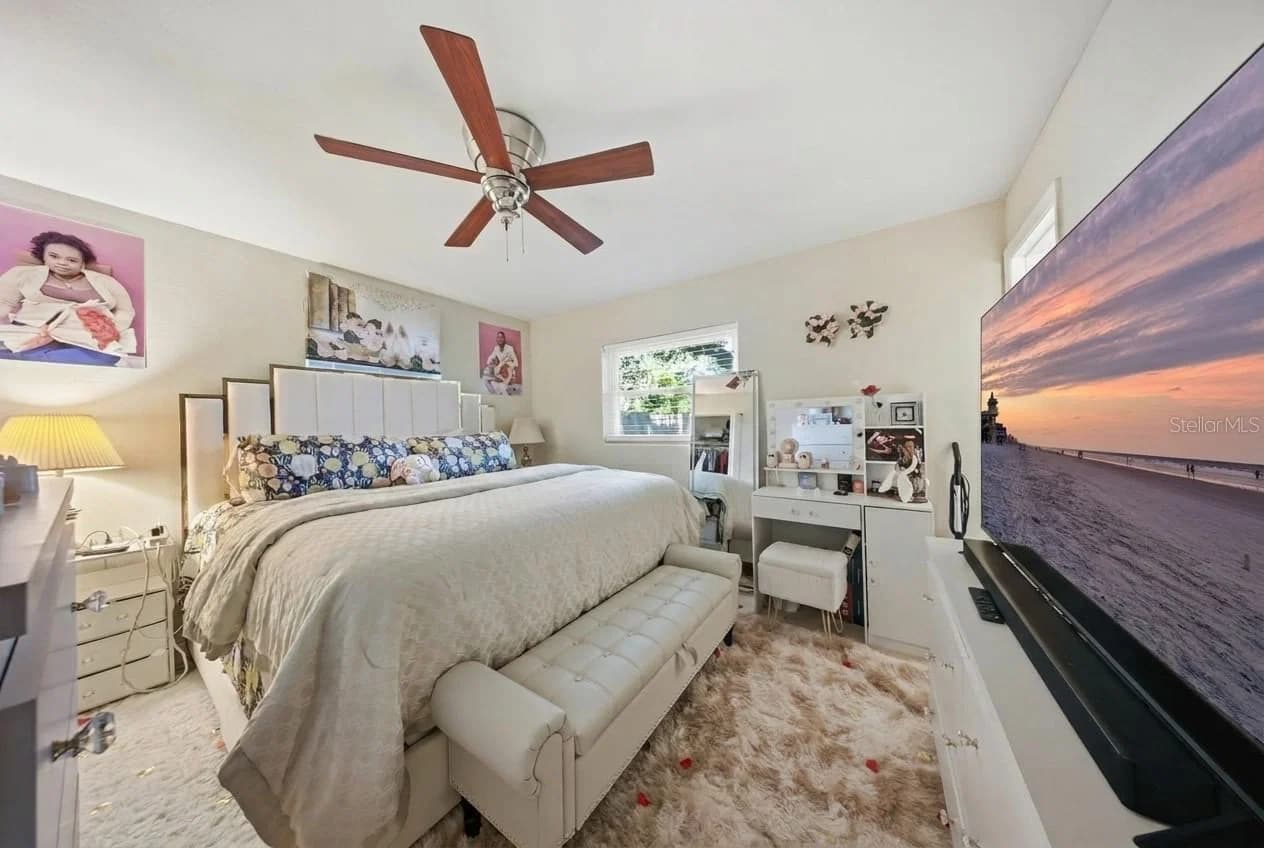 4915 PINE NEEDLE 5