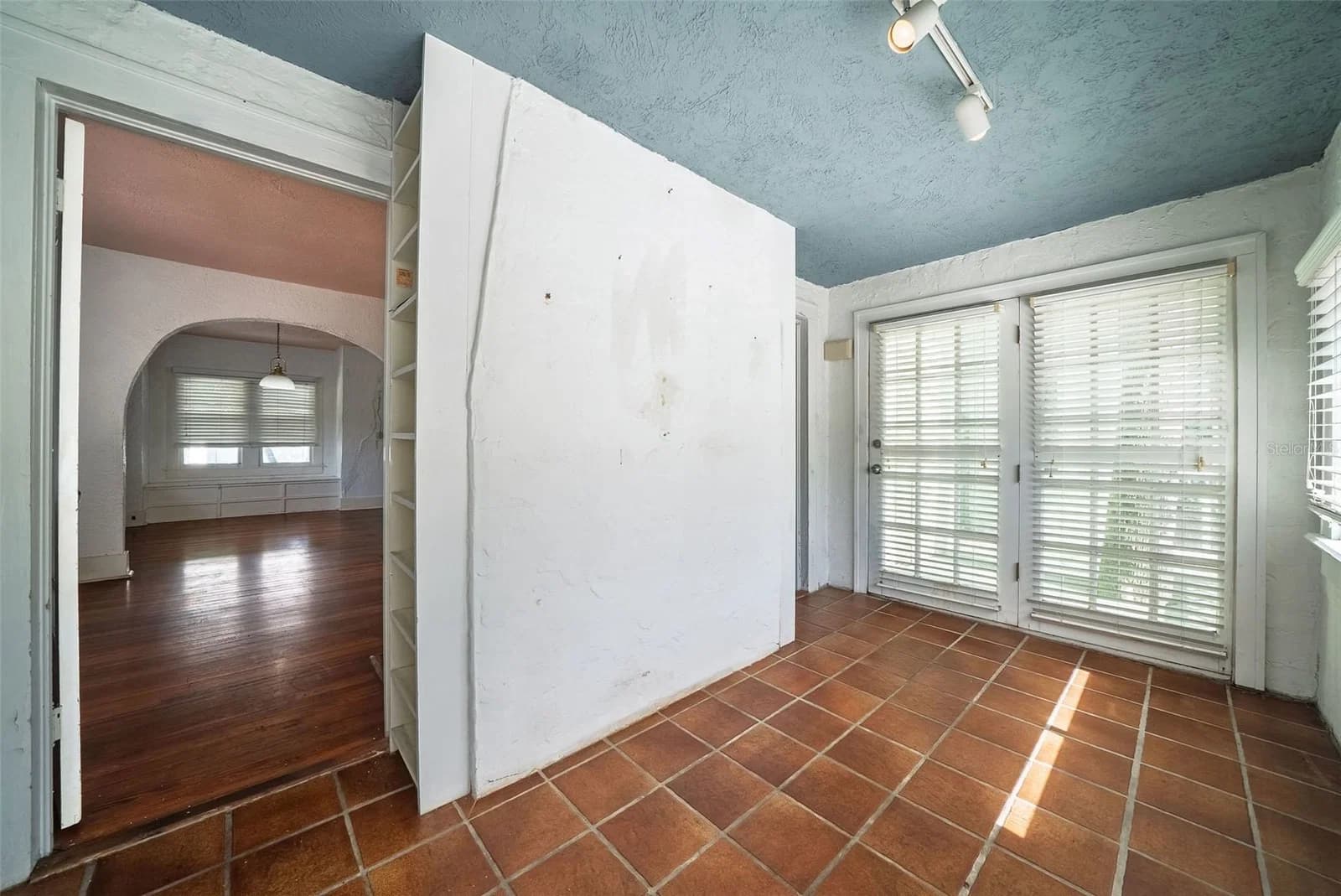 813 GREENWOOD Street, Orlando, FL 32801 3