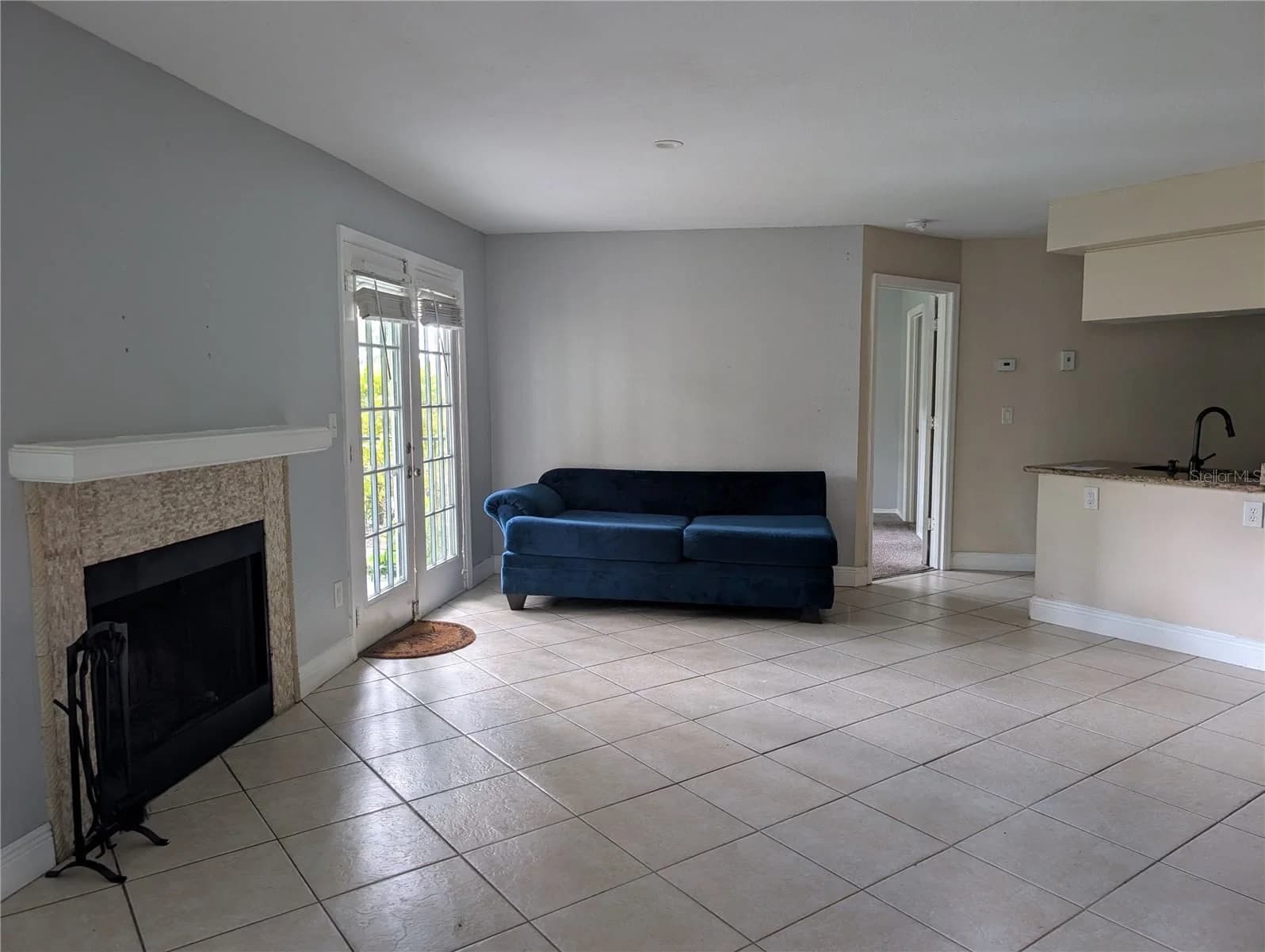 2550 ALAFAYA 3