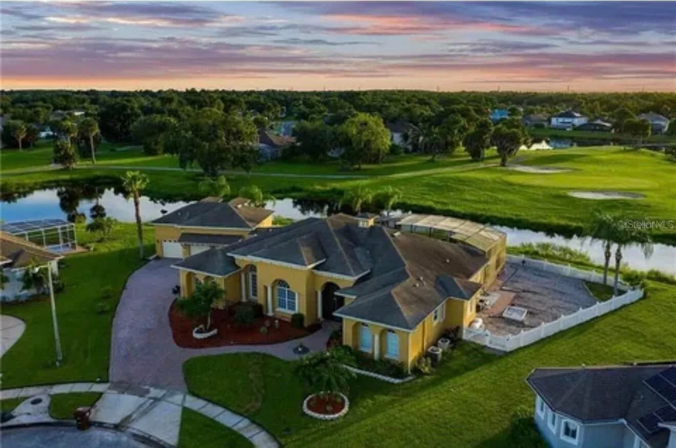 2120 BUNKER VIEW 3