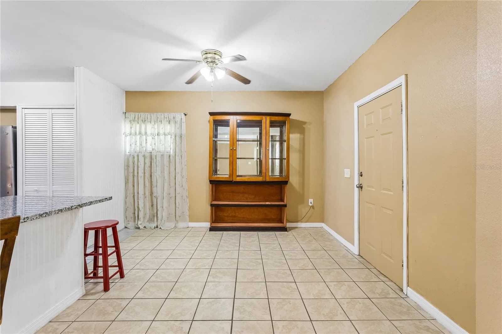 3123 LAWRENCE 5