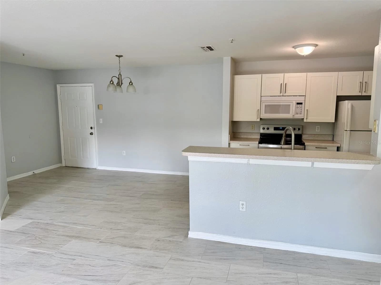 5475 VINELAND 5