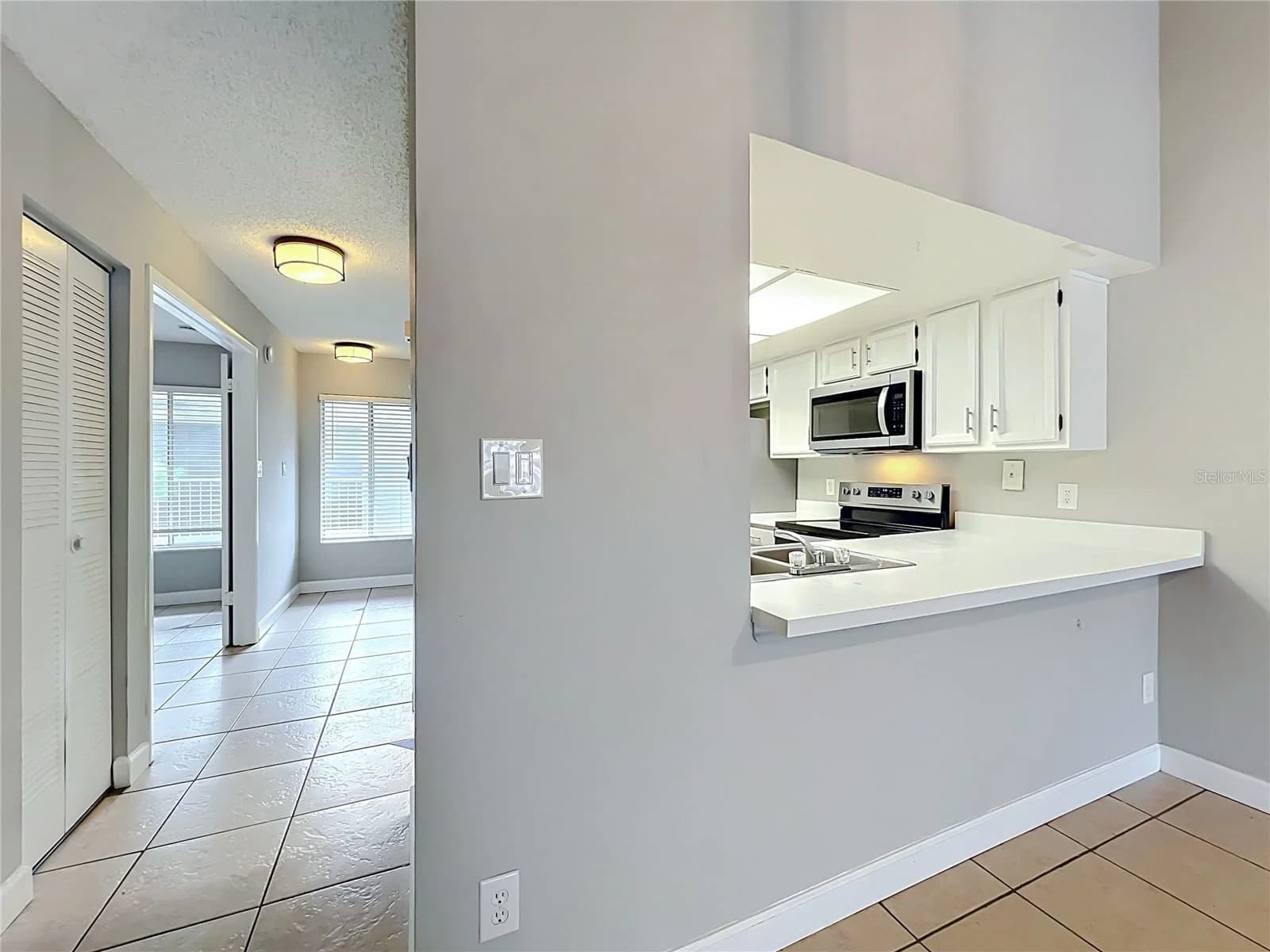 4370 WHITE PINE 4