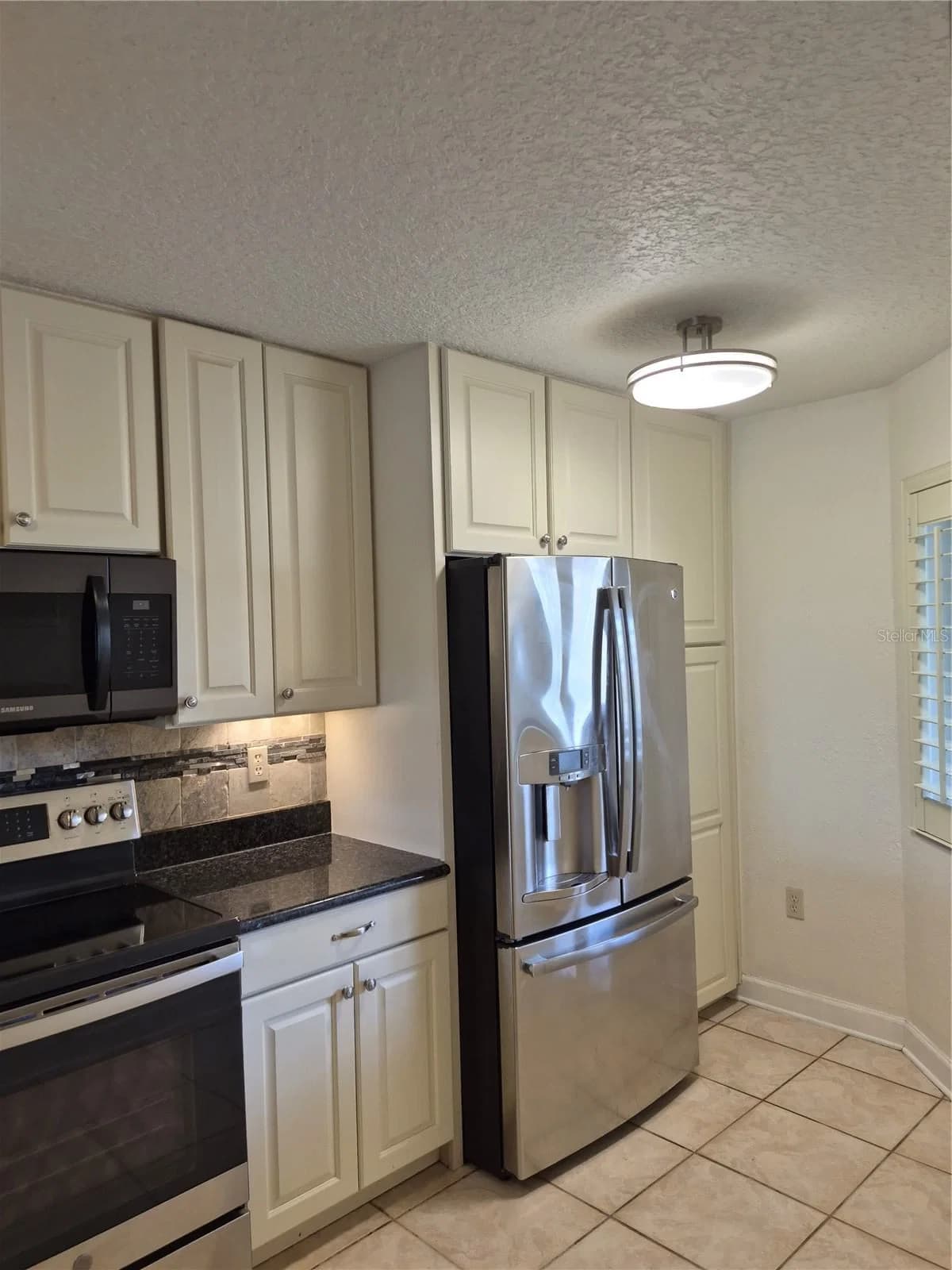 4101 FAIRVIEW VISTA 3
